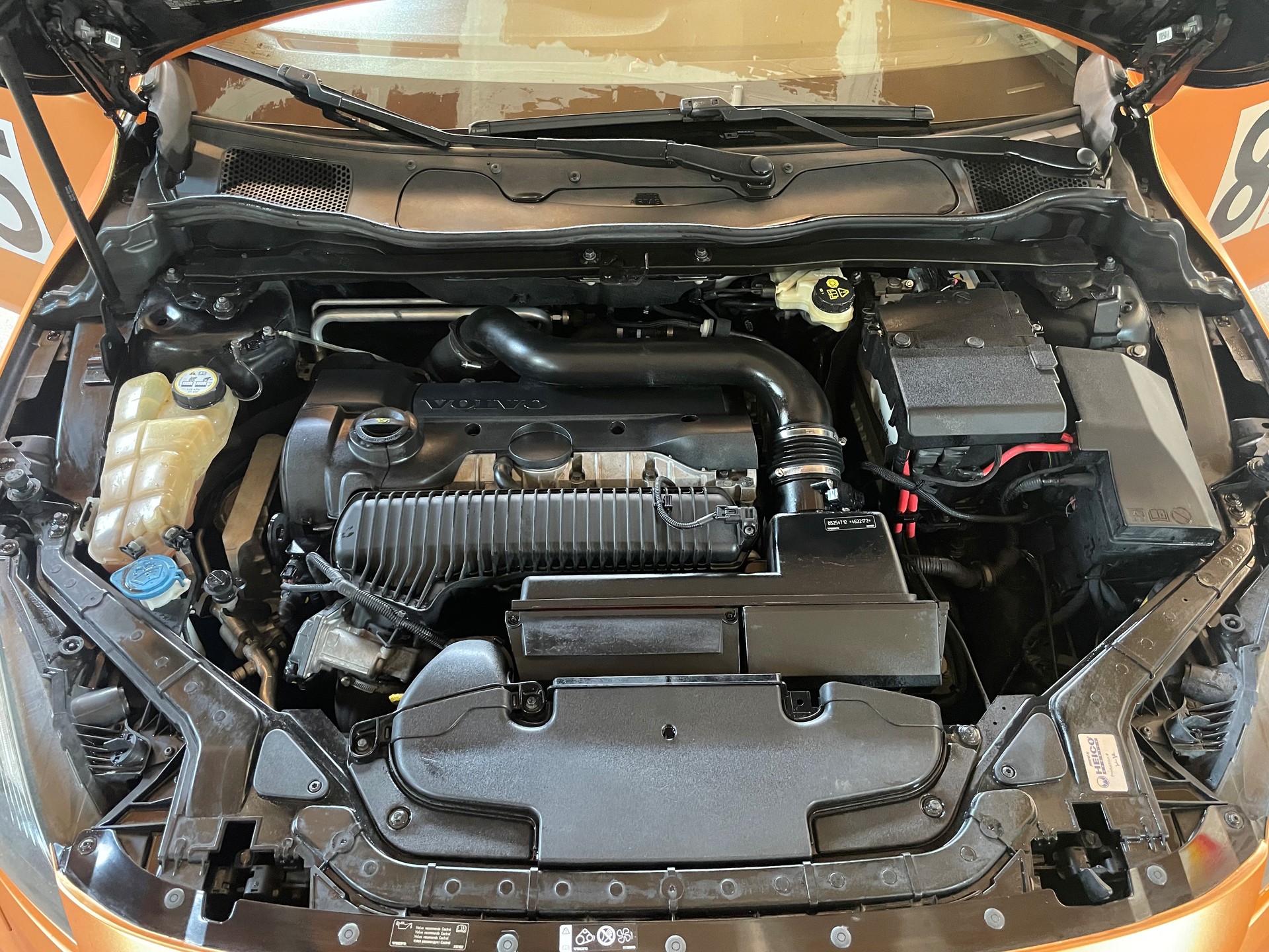 VOLVO V40 2.5 T5 R-Design Heico-image-5