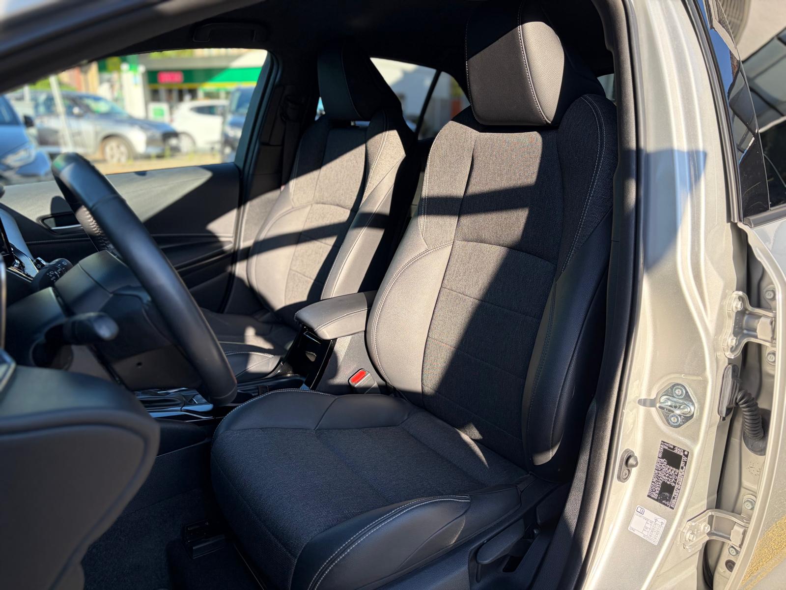 TOYOTA Corolla 1.8 HSD Trend e- CVT-image-9