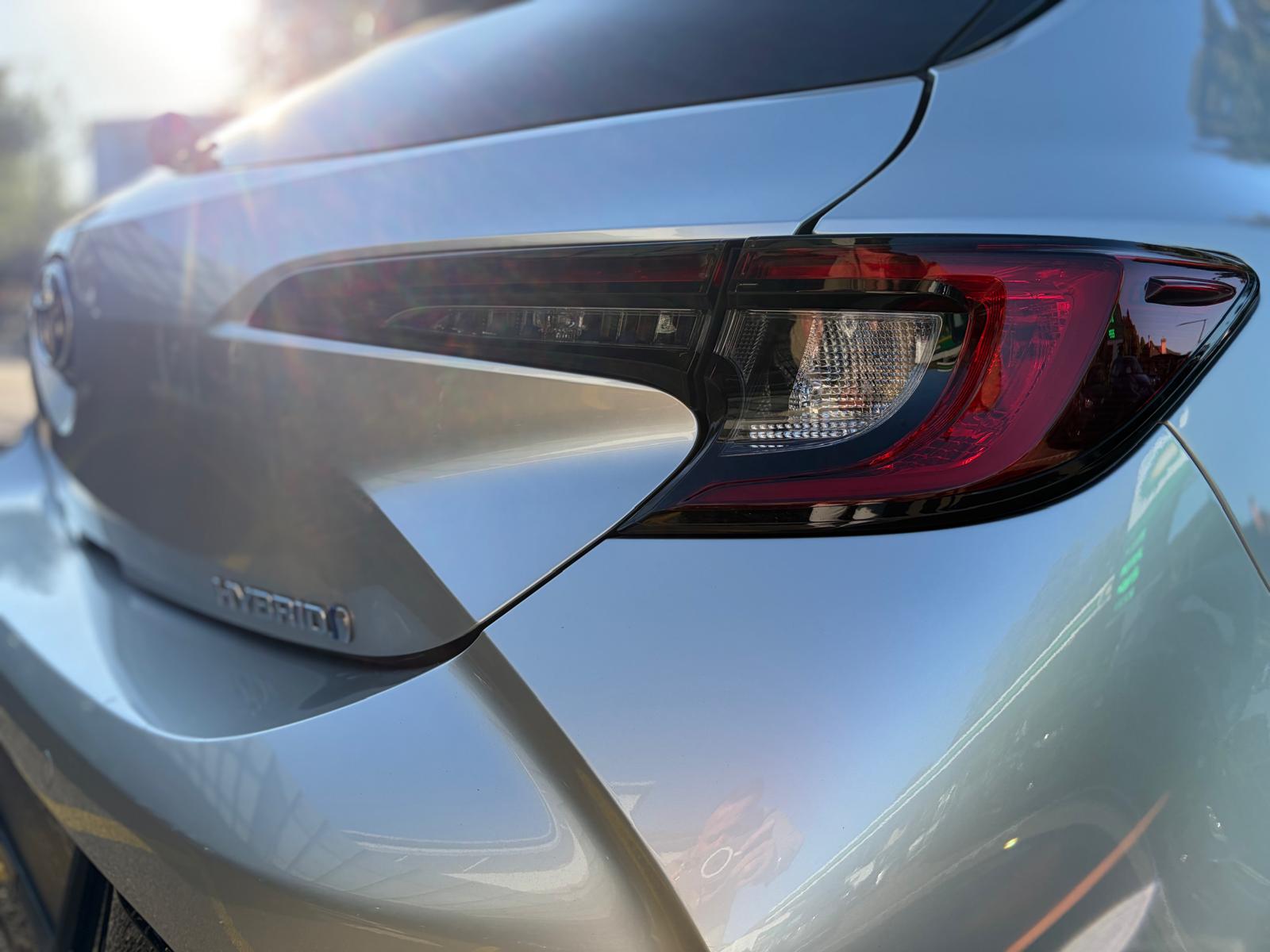 TOYOTA Corolla 1.8 HSD Trend e- CVT-image-5