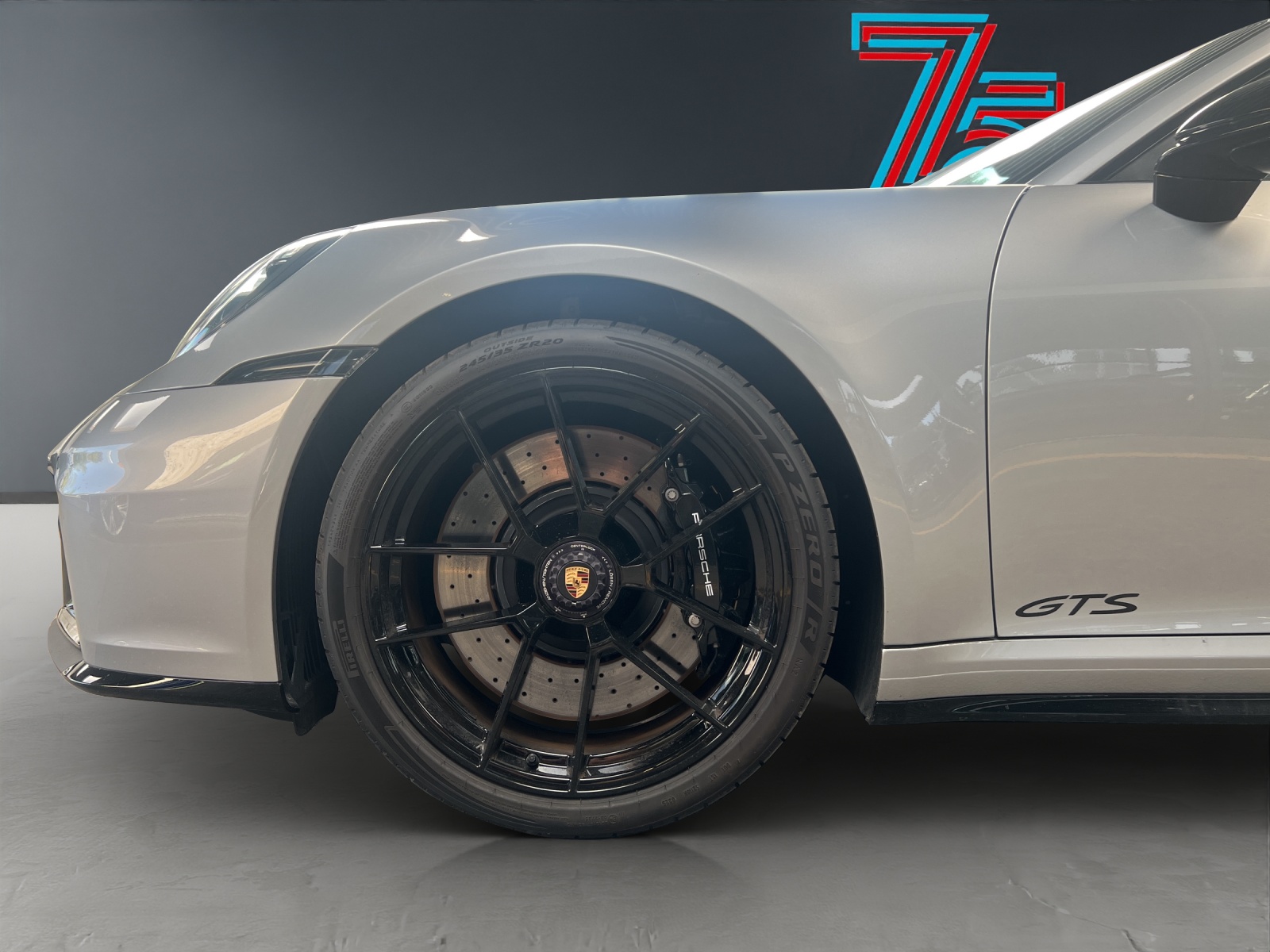 PORSCHE 911 Carrera GTS PDK-image-15