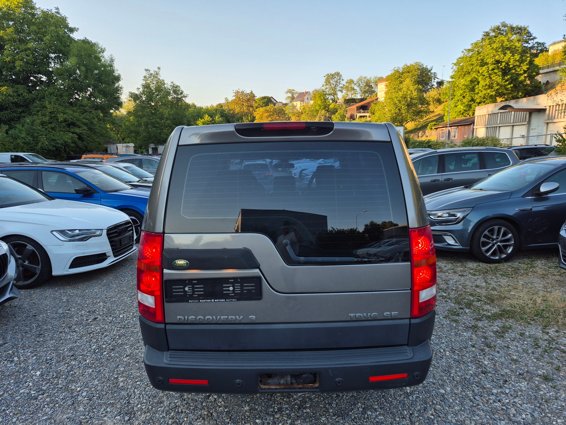 LAND ROVER Discovery 2.7d V6 HSE Automatic 7 platz-image-3