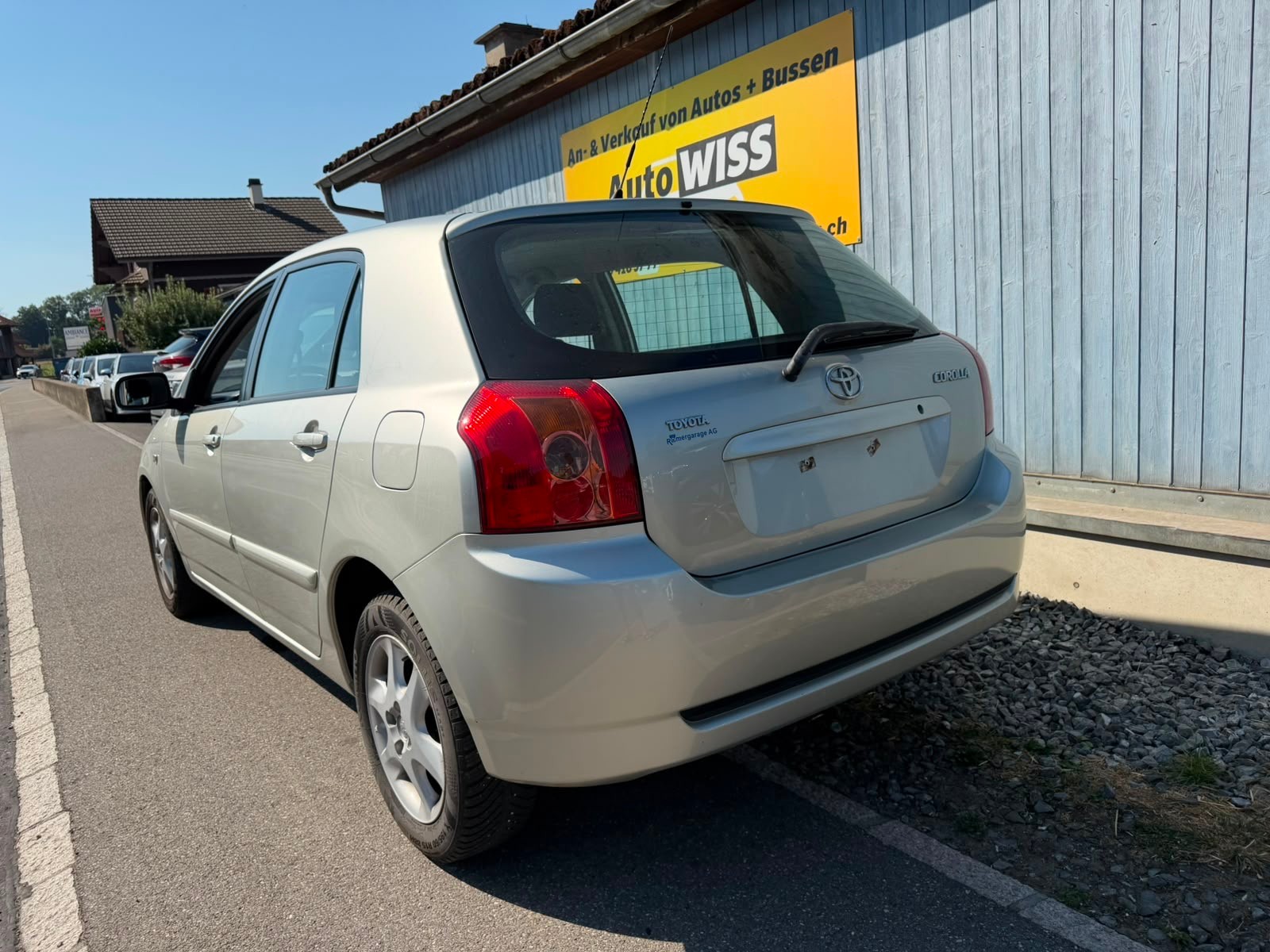 TOYOTA Corolla 1.6 Pardo-image-6