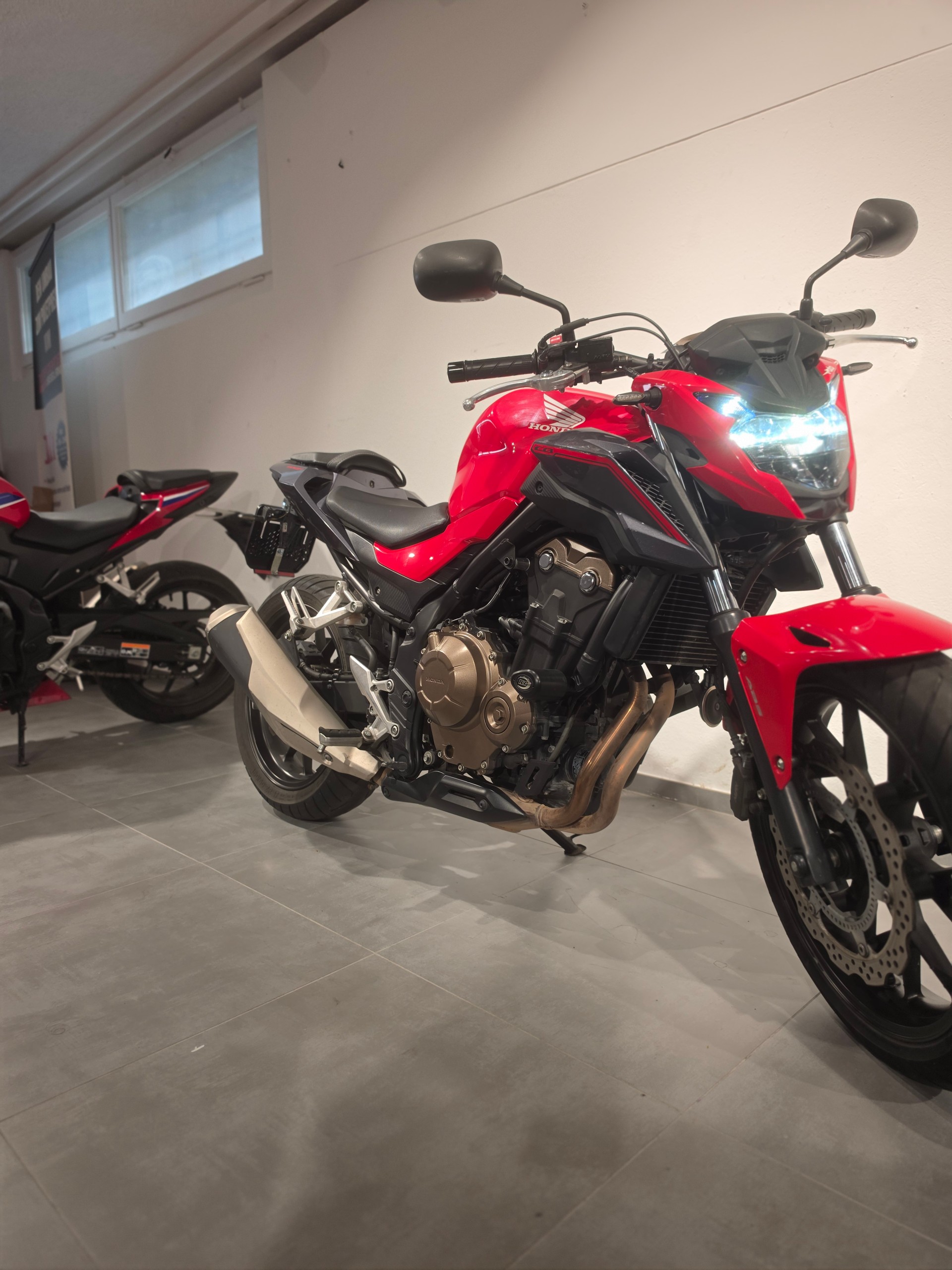 HONDA CB 500 FA ABS-image-1