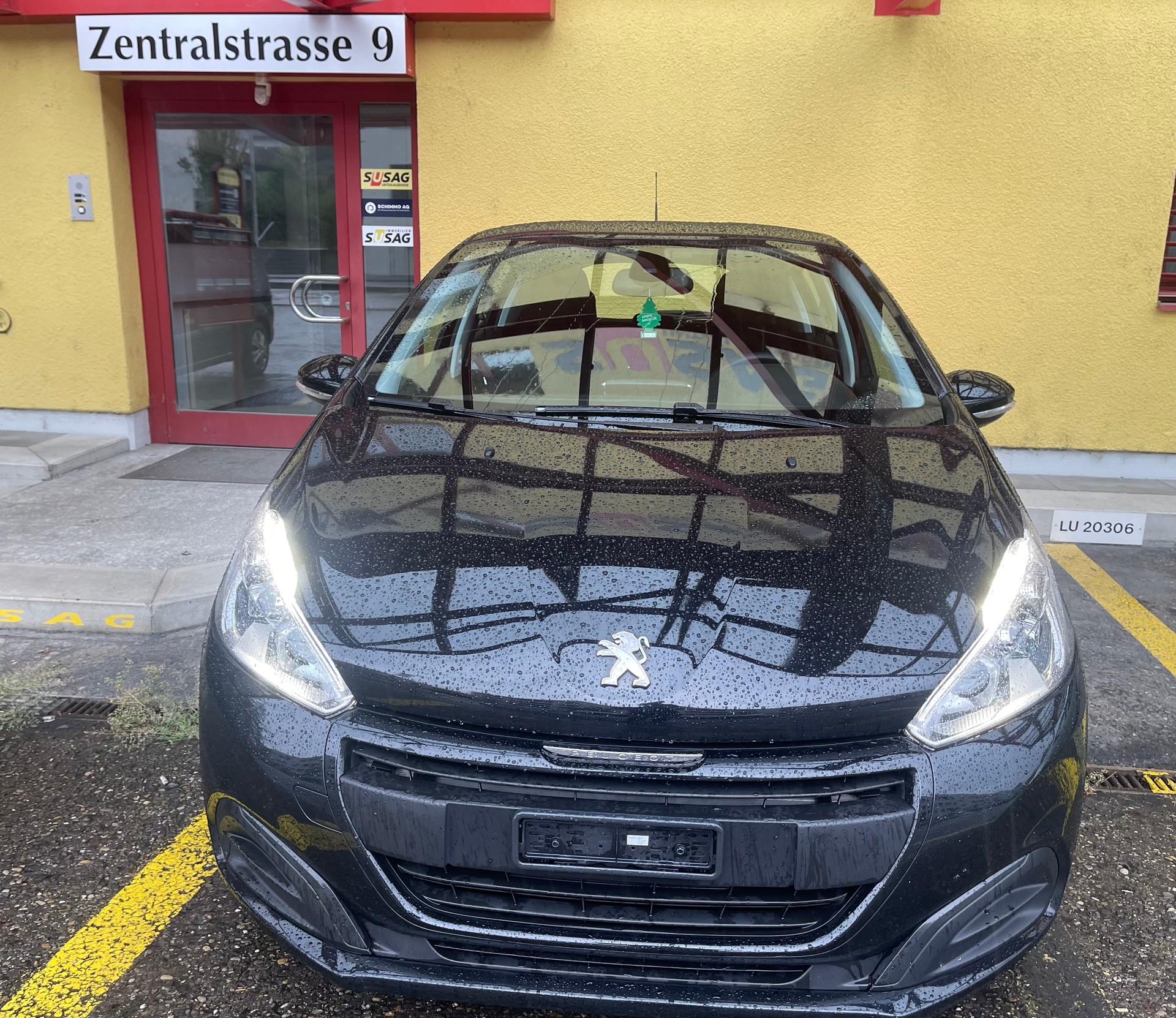 PEUGEOT 208 1.2 PureTech Active