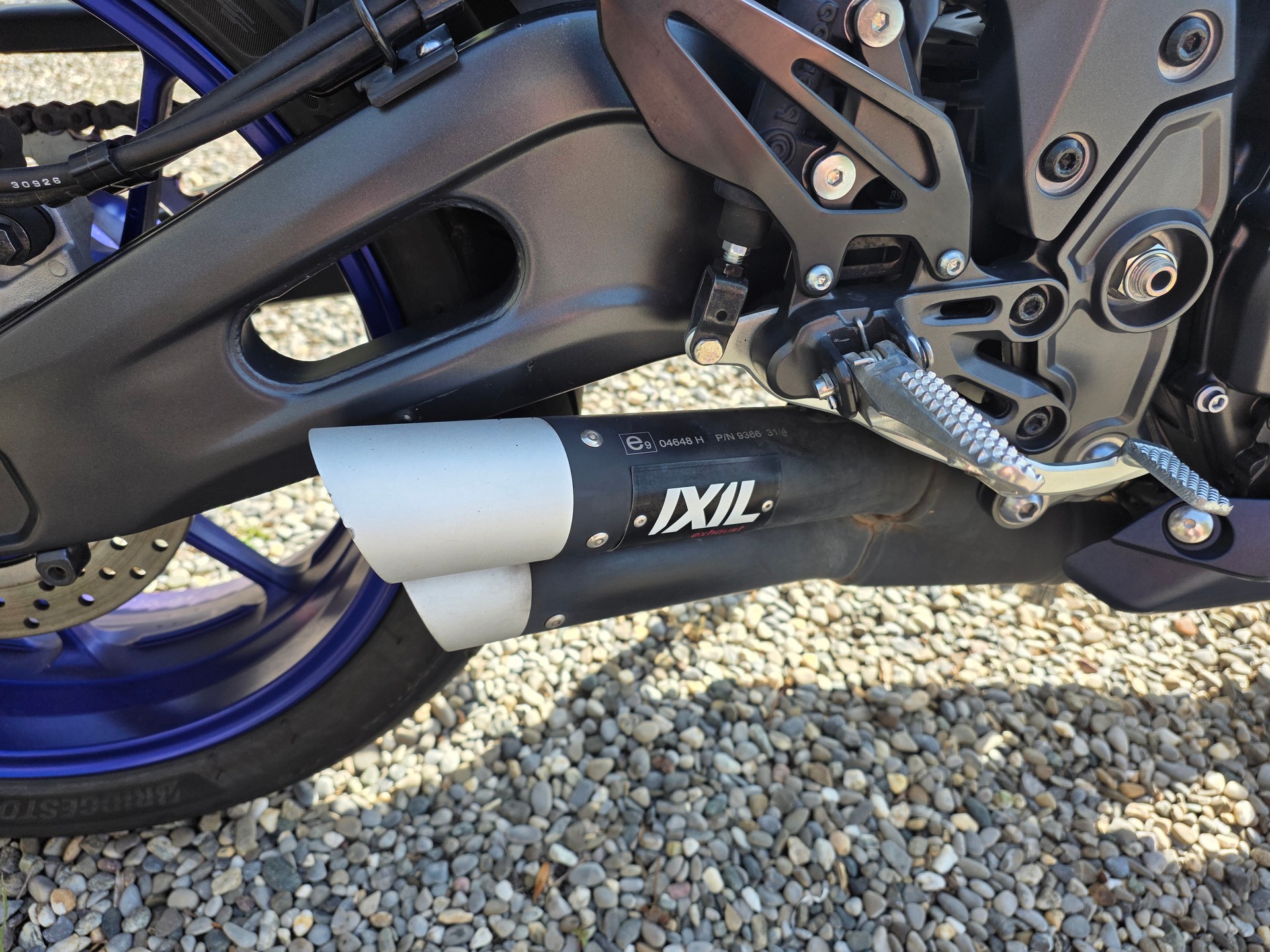 YAMAHA YZF-R7 (35kW)-image-6