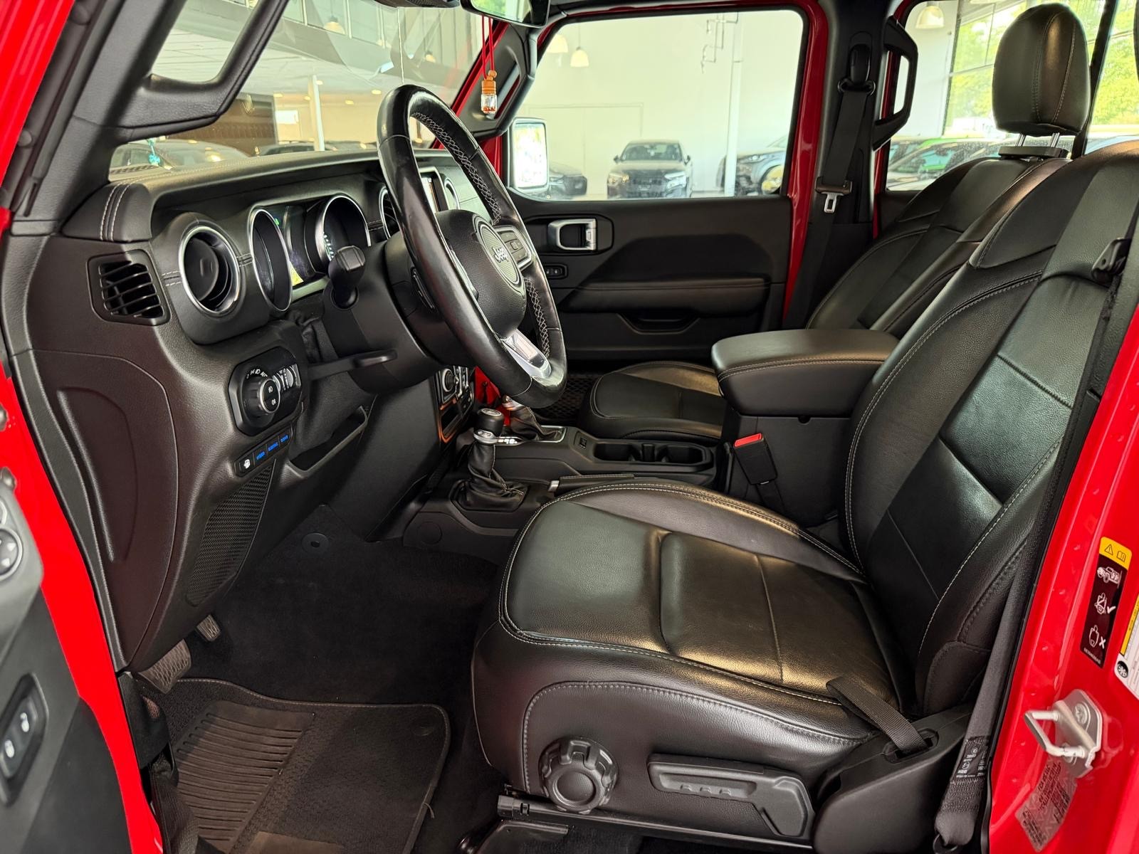 JEEP Wrangler 2.0 Unlimited 80TH Anniversary Automatic-image-14
