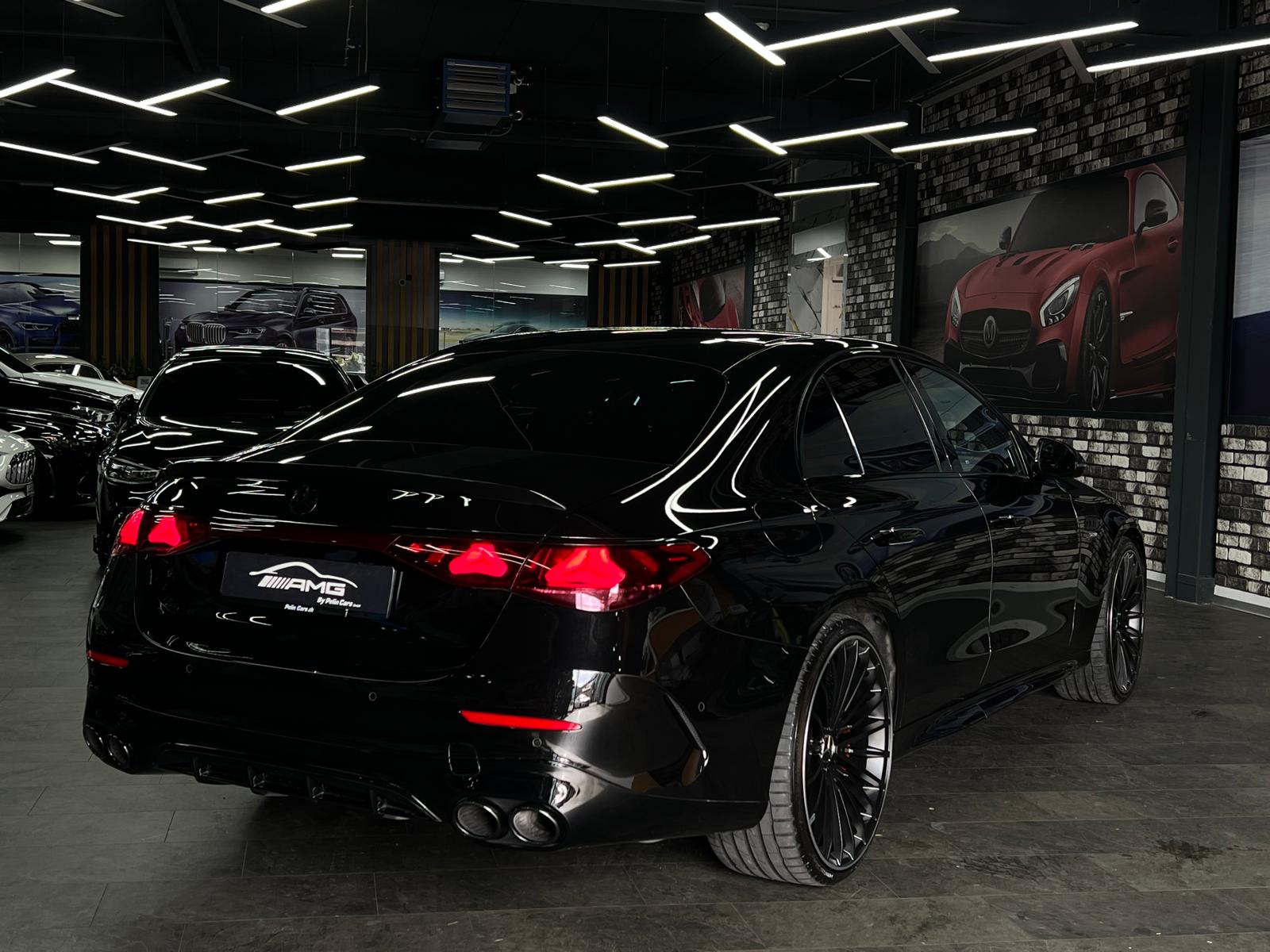 MERCEDES-BENZ E 53 AMG Limited All Black Performance Hybrid 4Matic+ 9G-Tronic 5Jahre Werksgarantie&Gratisservice-image-5