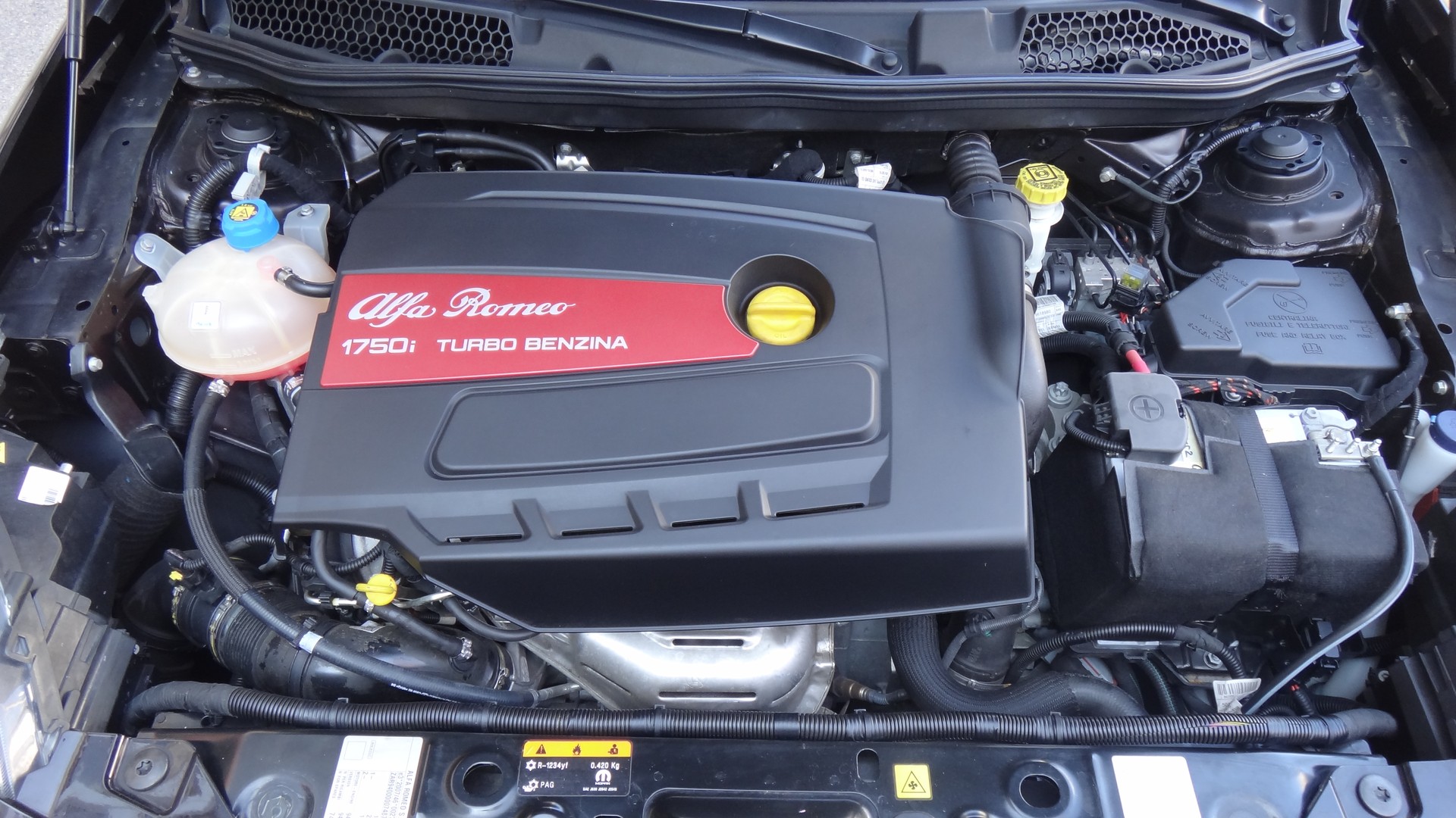 ALFA ROMEO Giulietta 1750 TBi Veloce TCT-image-11
