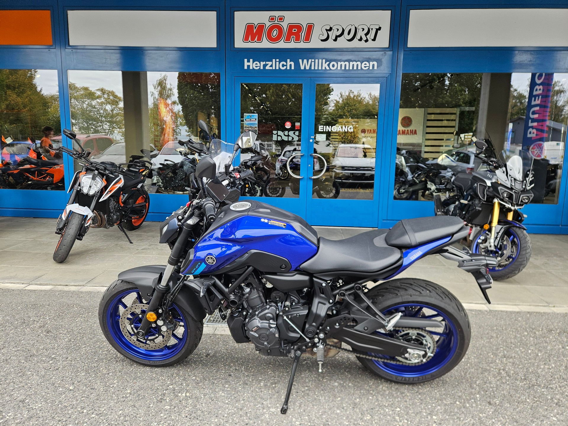 YAMAHA MT-07 (35KW)-showroom-element-3