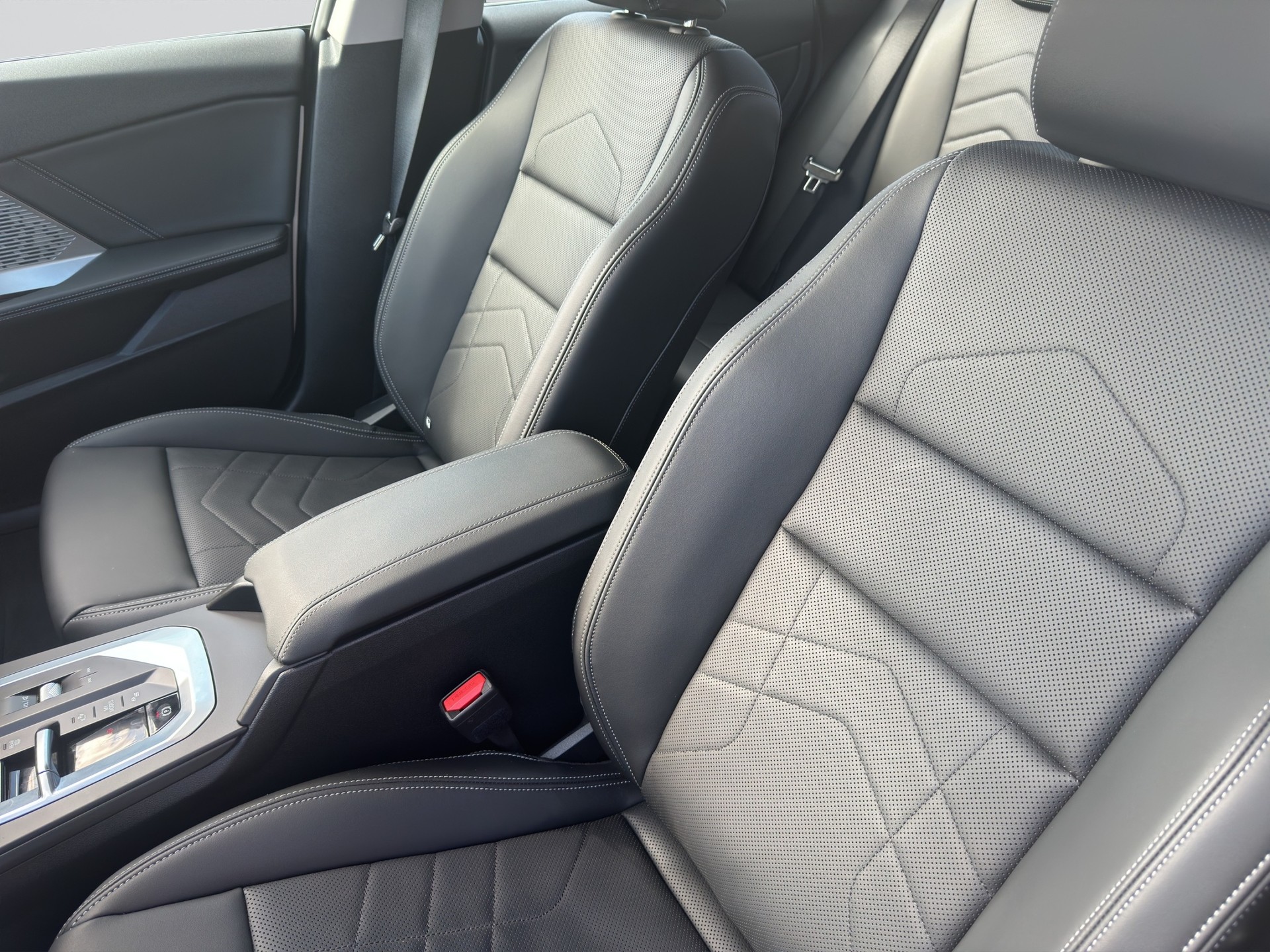 BMW 220 Gran Coupé 48V Steptronic-image-5