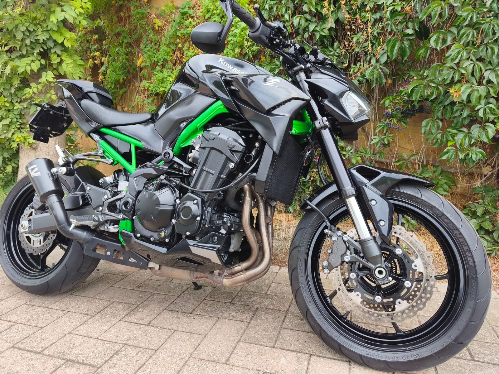 KAWASAKI Z 900 (35kW)-image-2
