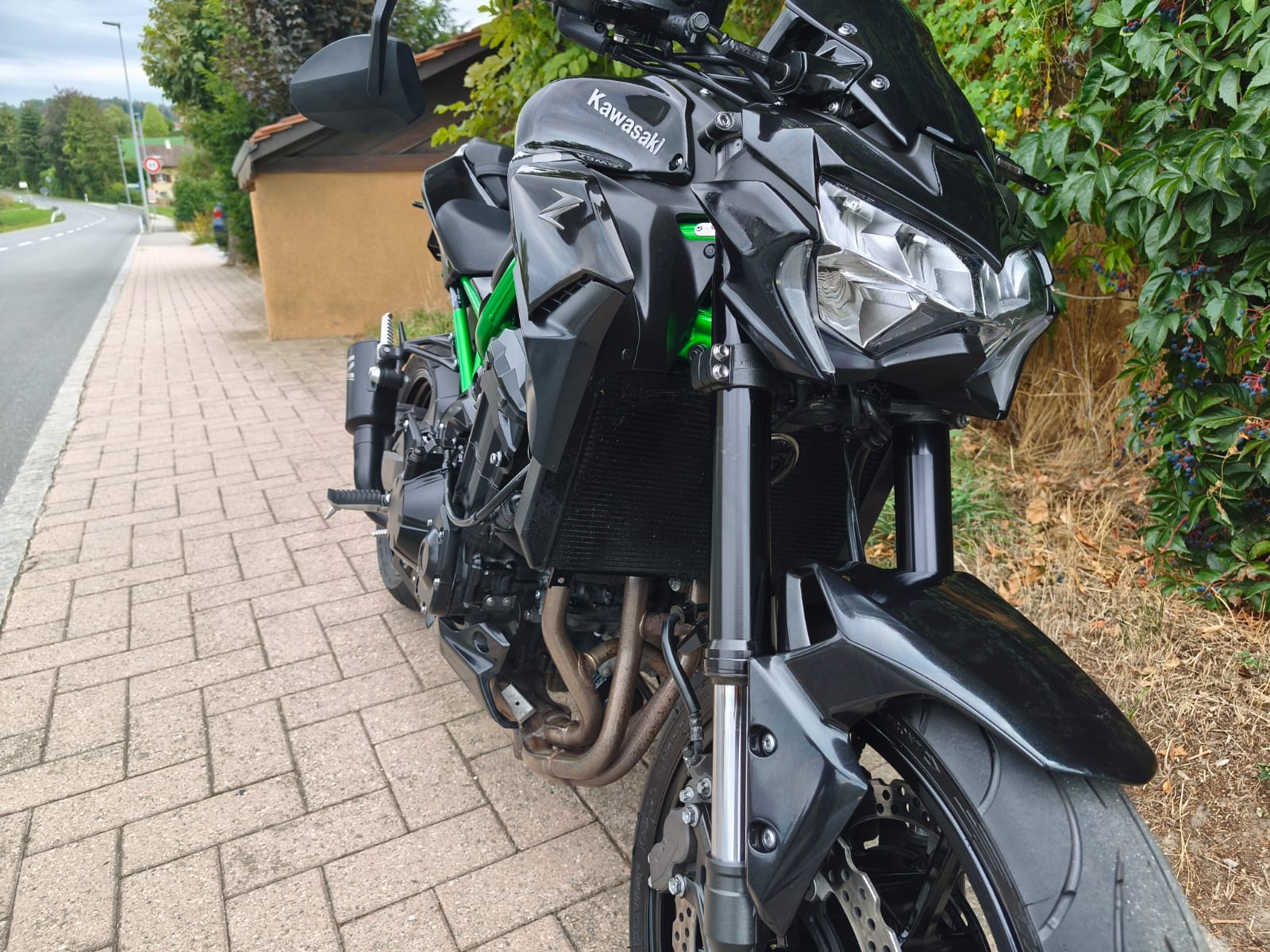 KAWASAKI Z 900 (35kW)-image-3