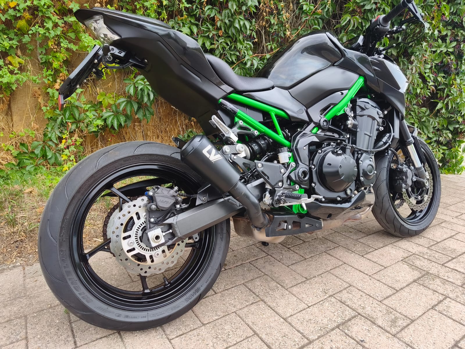 KAWASAKI Z 900 (35kW)-image-4