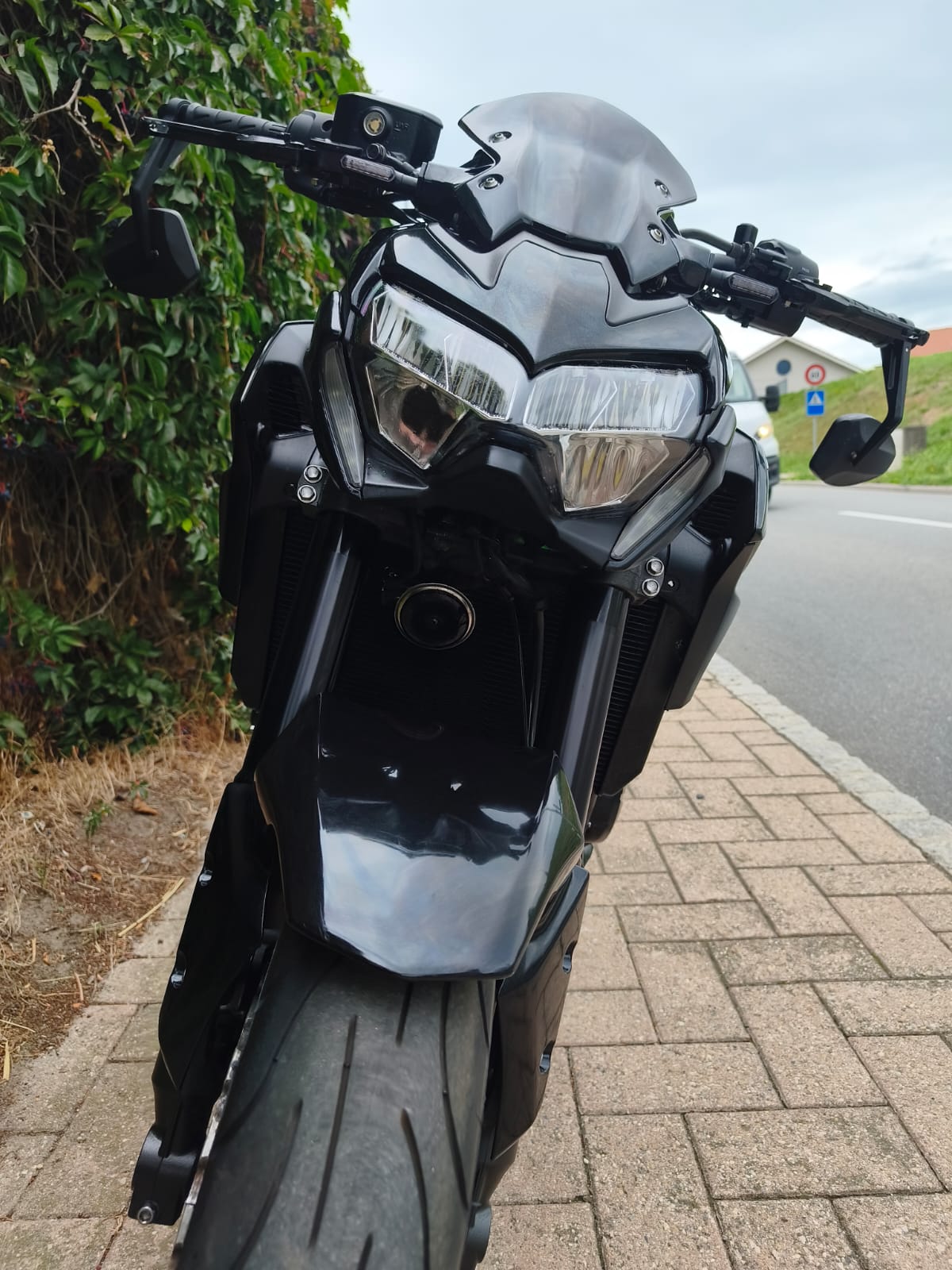 KAWASAKI Z 900 (35kW)-image-8