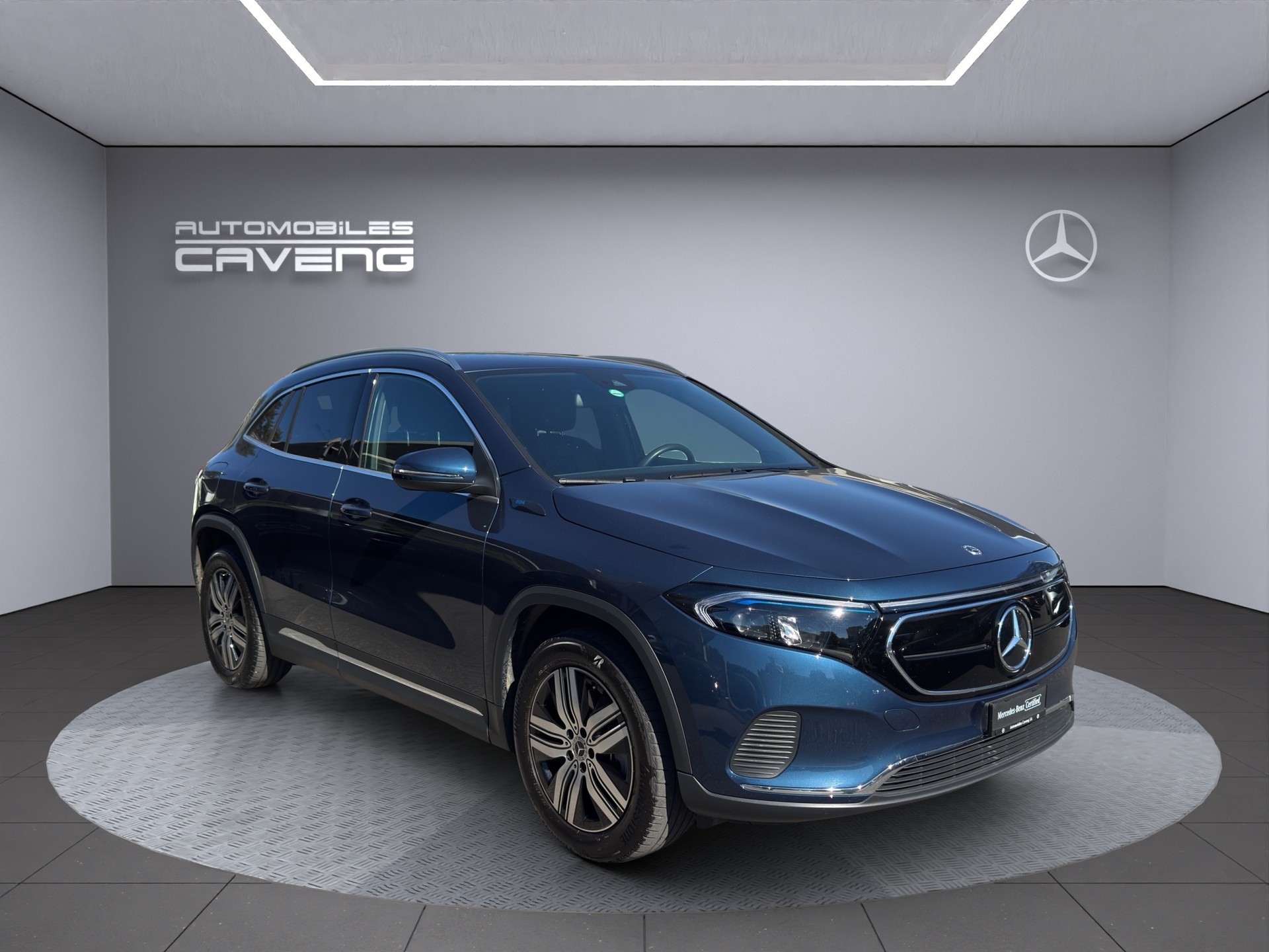 MERCEDES-BENZ EQA 250-image-6