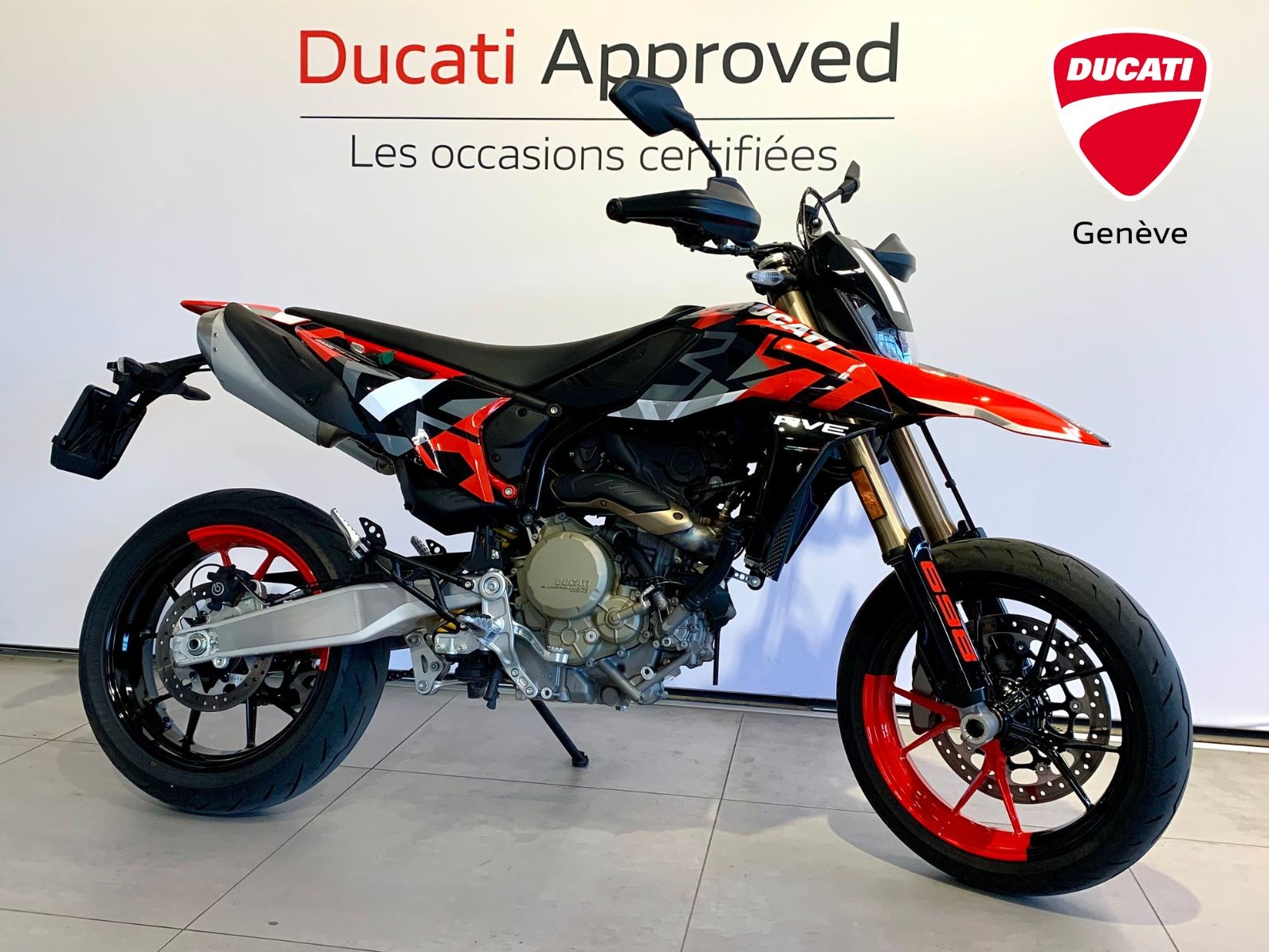 DUCATI Hypermotard 698 Mono RVE (35kW)-image-0