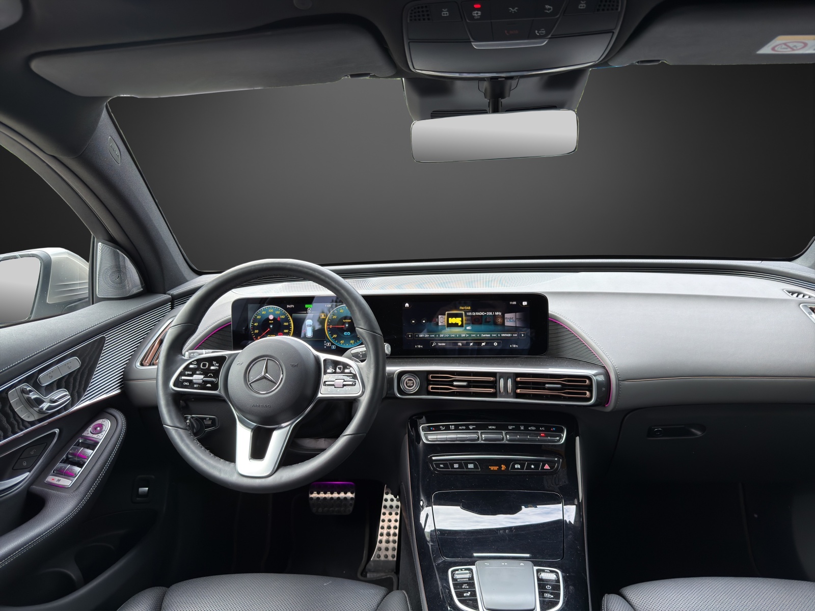 MERCEDES-BENZ EQC 400 AMG Line 4Matic-image-10