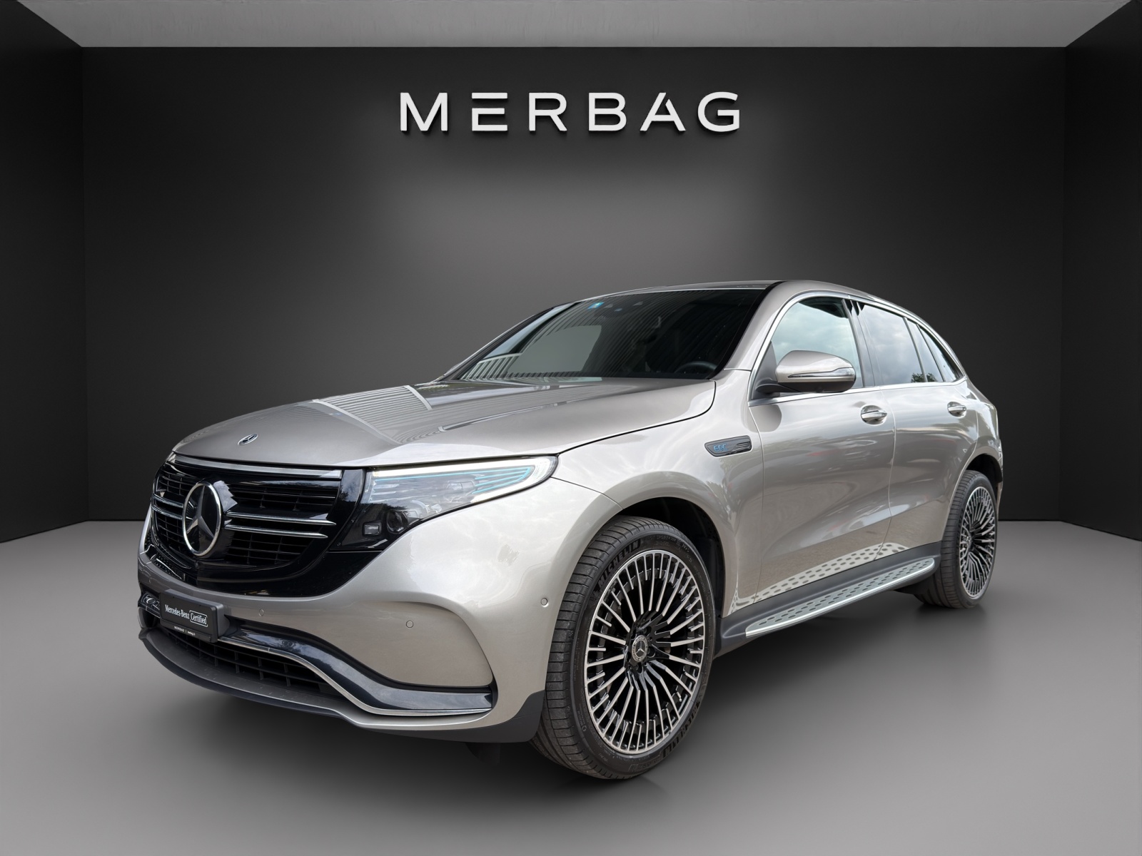MERCEDES-BENZ EQC 400 AMG Line 4Matic-image-6