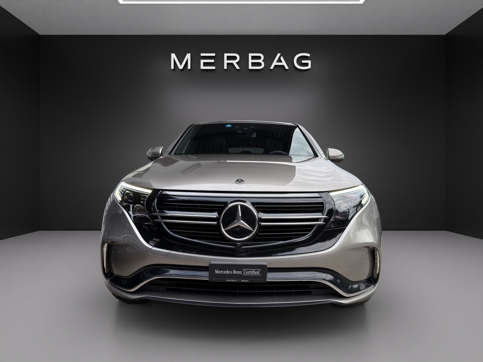 MERCEDES-BENZ EQC 400 AMG Line 4Matic-image-7