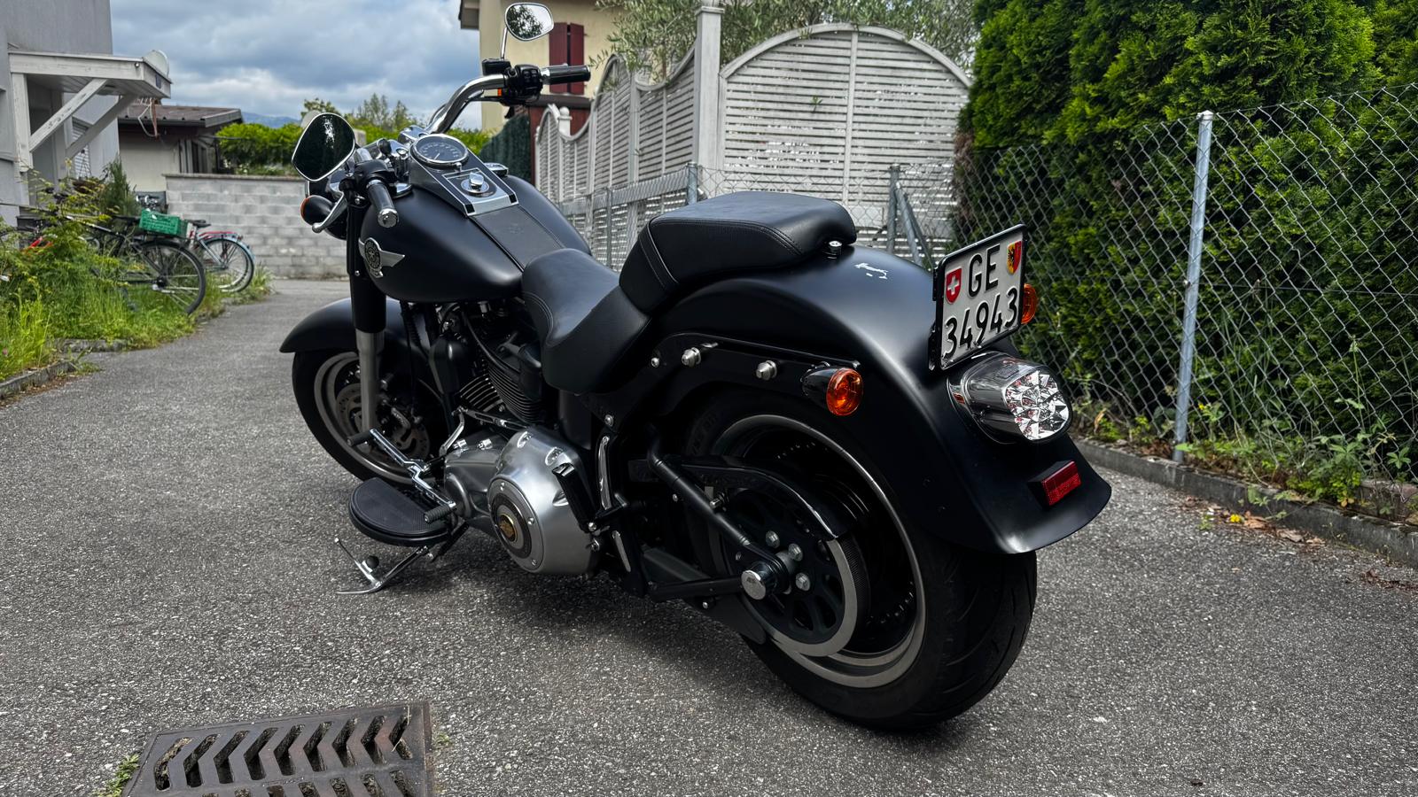 HARLEY-DAVIDSON FLSTFB Fat Boy Spécial-image-3