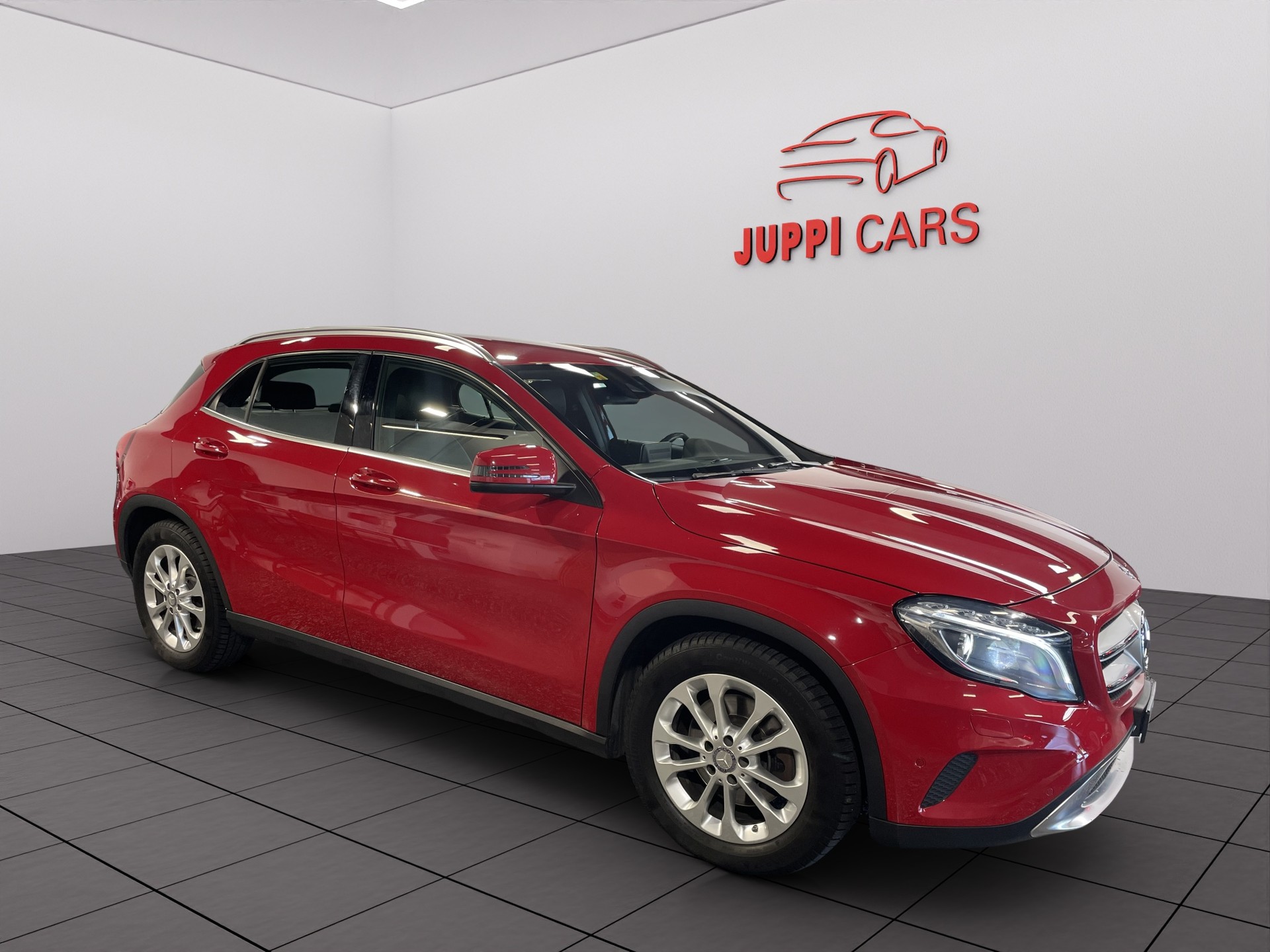 MERCEDES-BENZ GLA 250 Urban 4Matic 7G-DCT-image-4