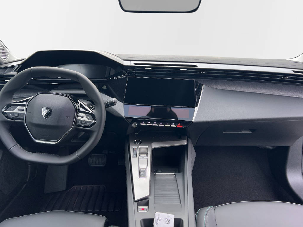 PEUGEOT 308 1.2 PureTech Allure-image-7