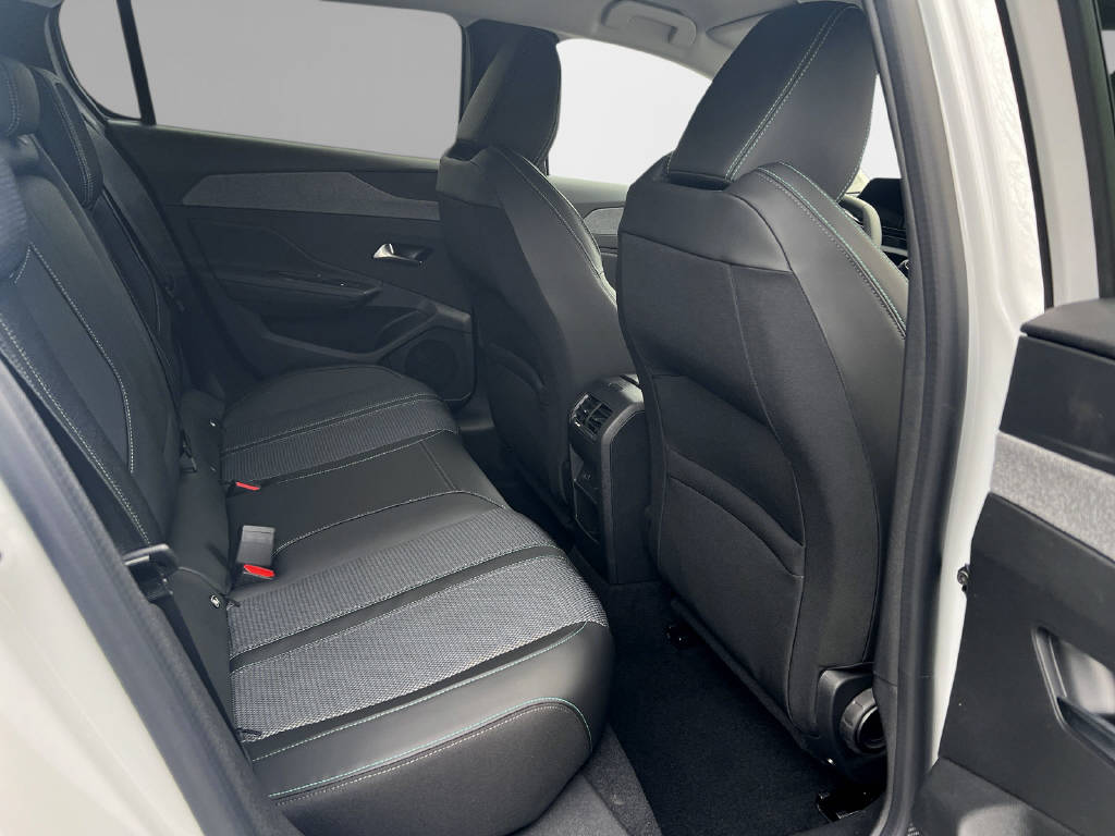 PEUGEOT 308 1.2 PureTech Allure-image-8