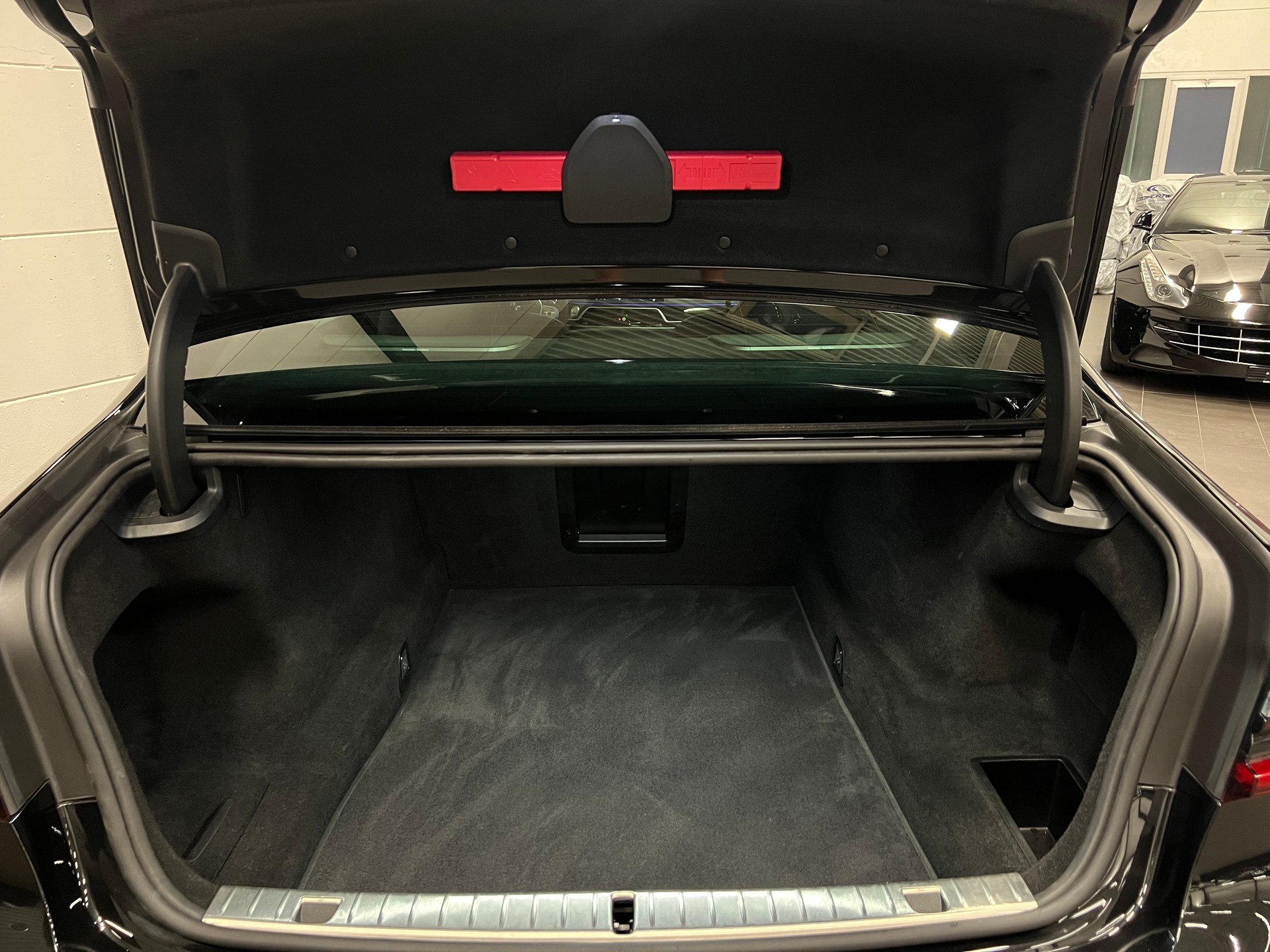BMW 730d xDrive 48V Steptronic-image-23