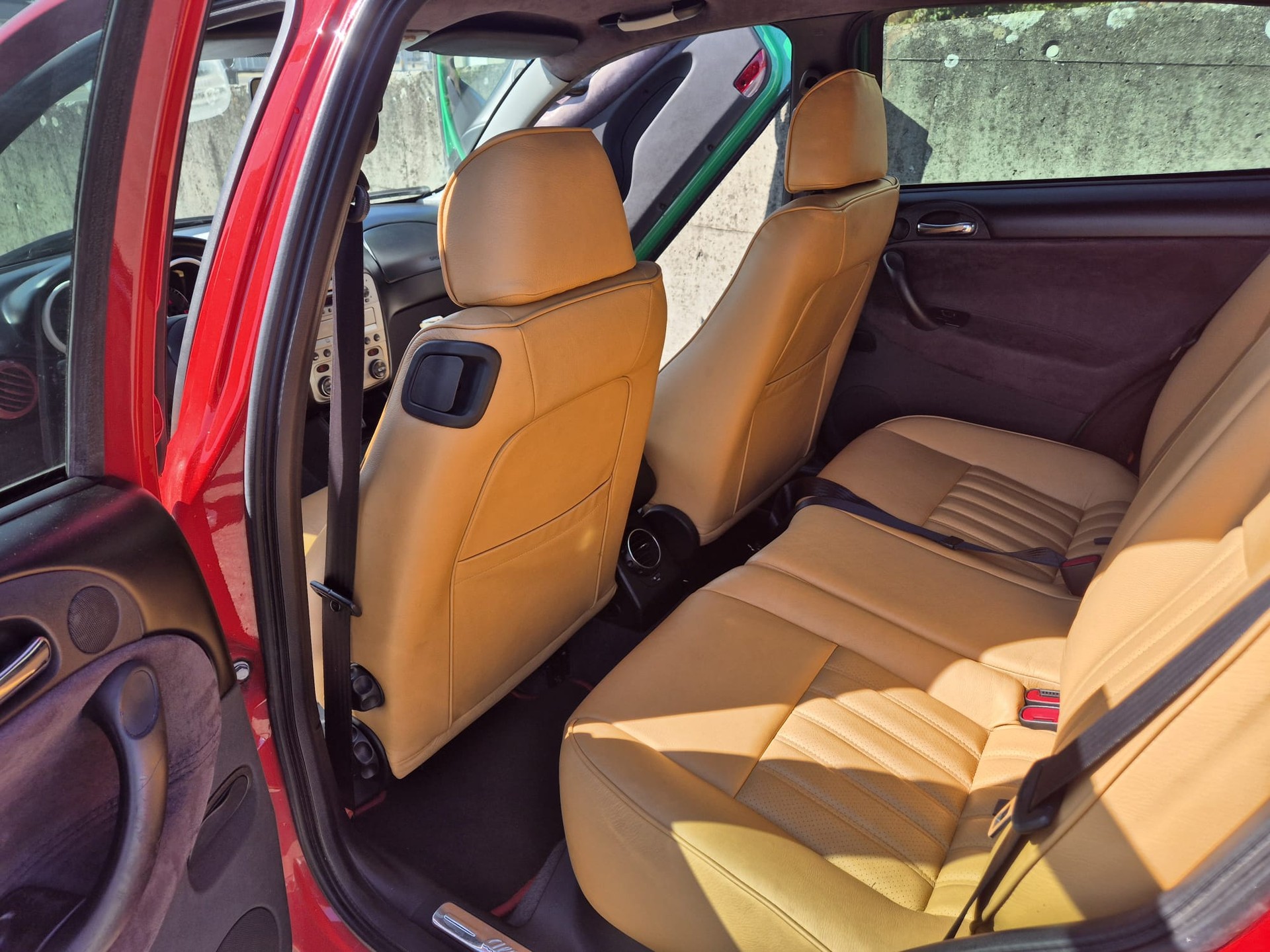 ALFA ROMEO 147 2.0 TS 16V Distinctive-image-18