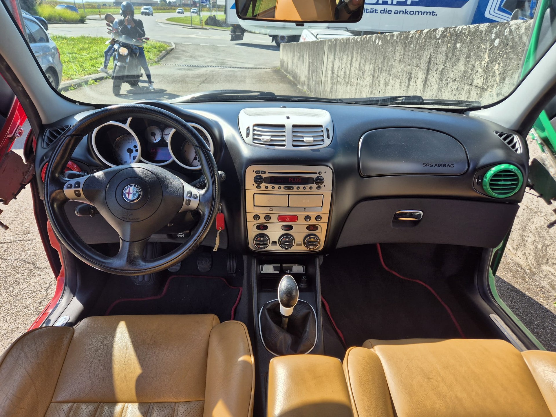 ALFA ROMEO 147 2.0 TS 16V Distinctive-image-11