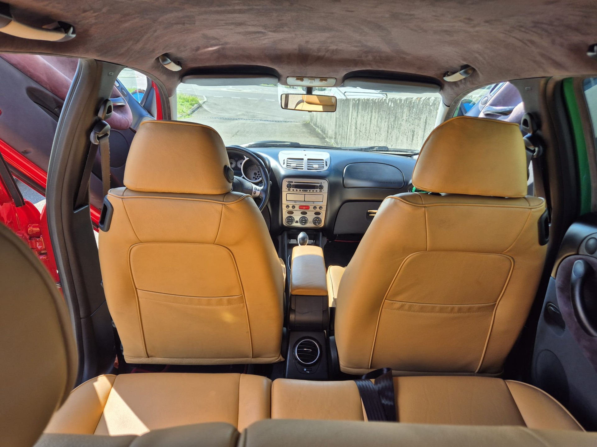 ALFA ROMEO 147 2.0 TS 16V Distinctive-image-22