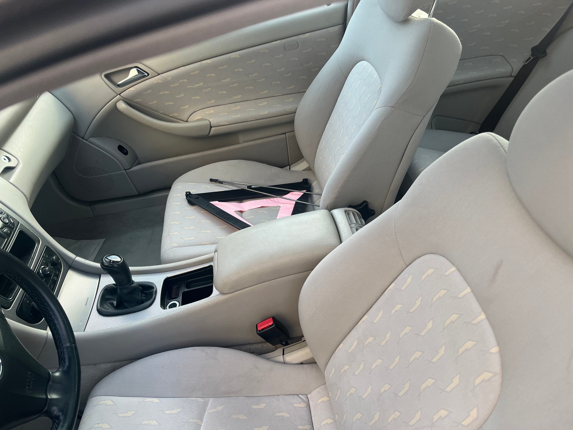 MERCEDES-BENZ C 230 Kompressor-image-8