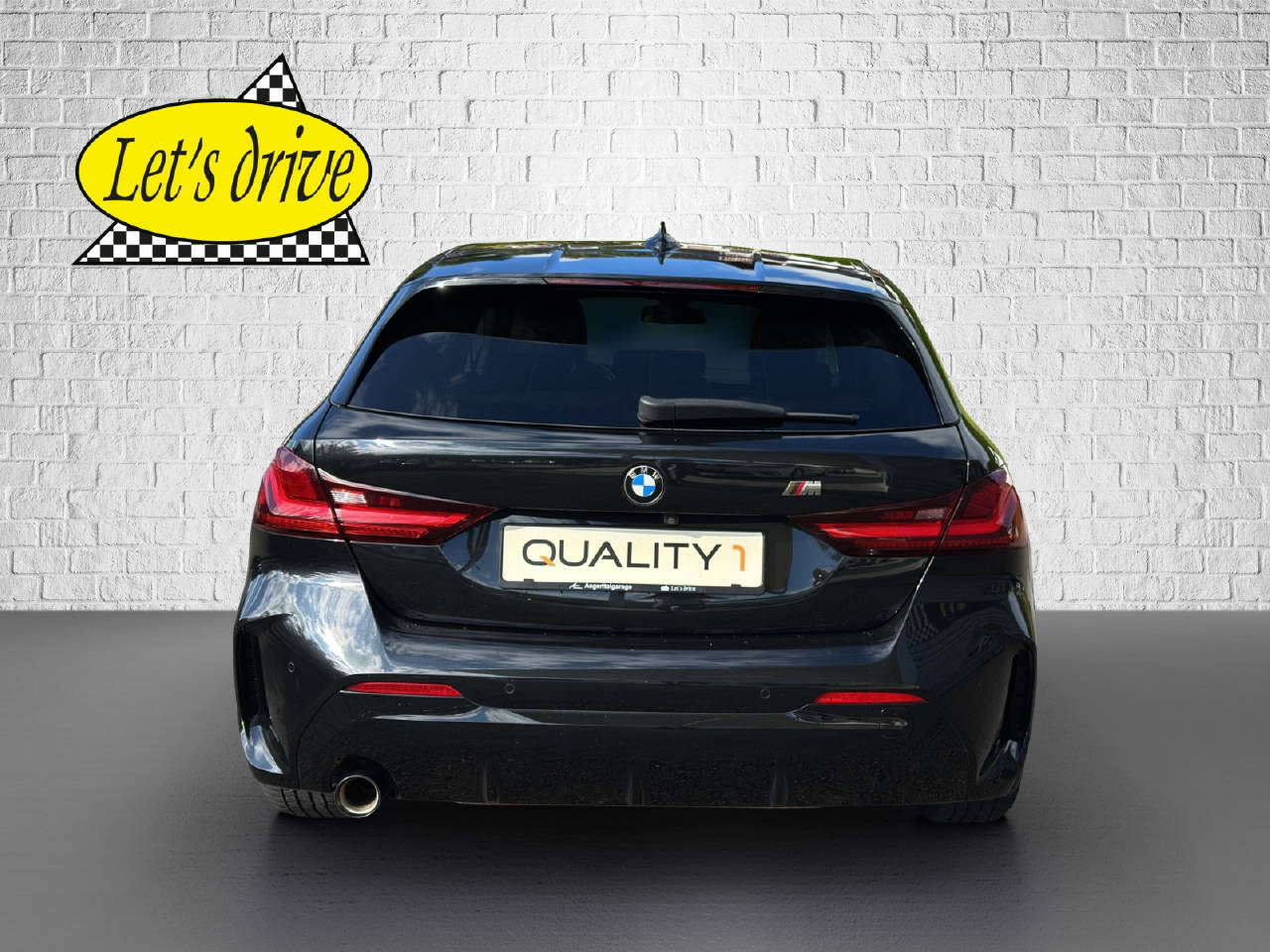 BMW 118i-image-4