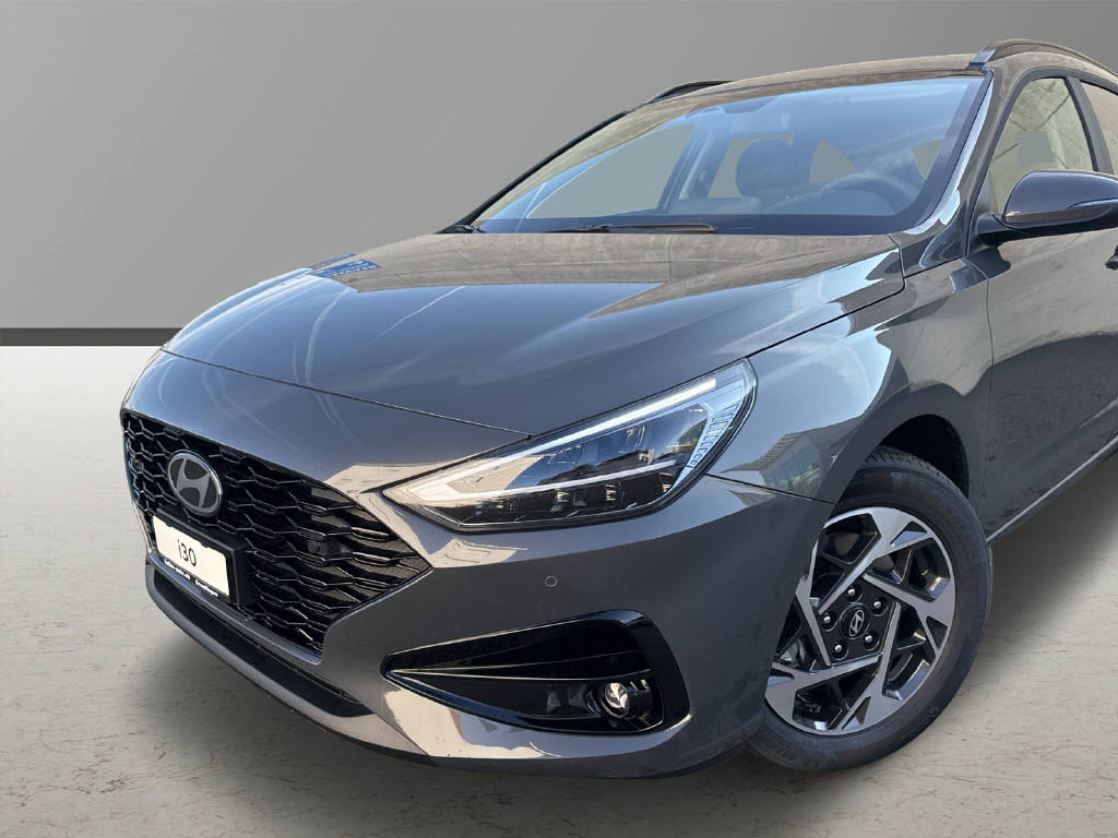 HYUNDAI i30 Wagon 1.5 T-GDi Amplia-image-4