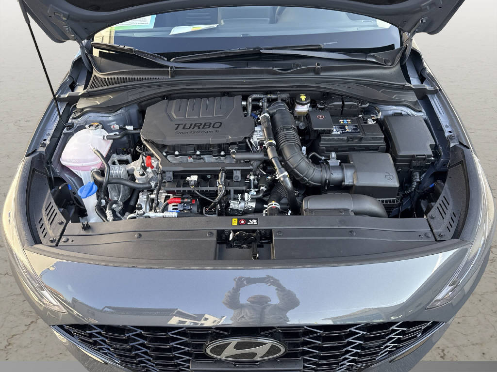 HYUNDAI i30 Wagon 1.5 T-GDi Amplia-image-15