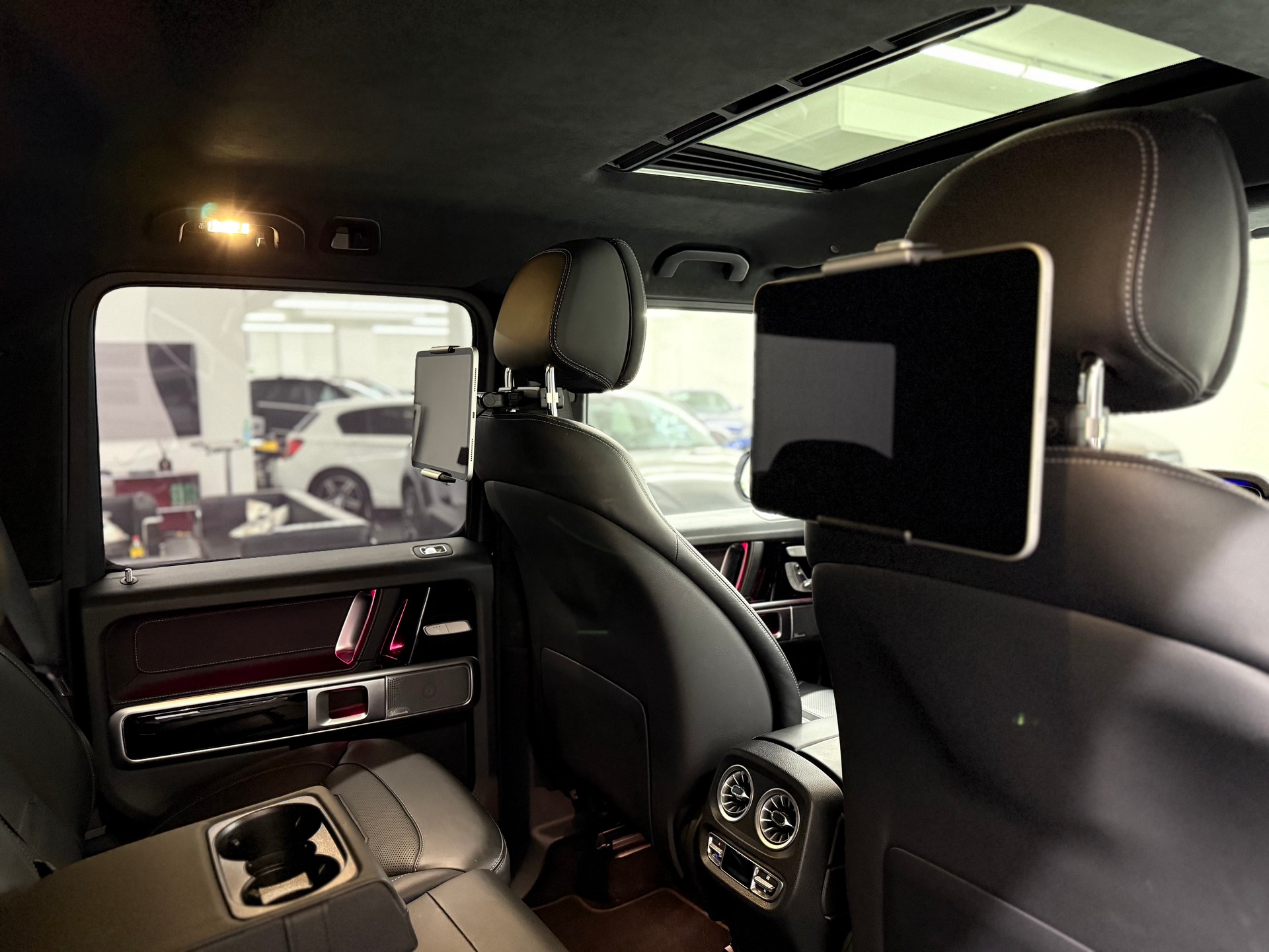 MERCEDES-BENZ G 63 AMG SATIN WHITE MATT-image-23