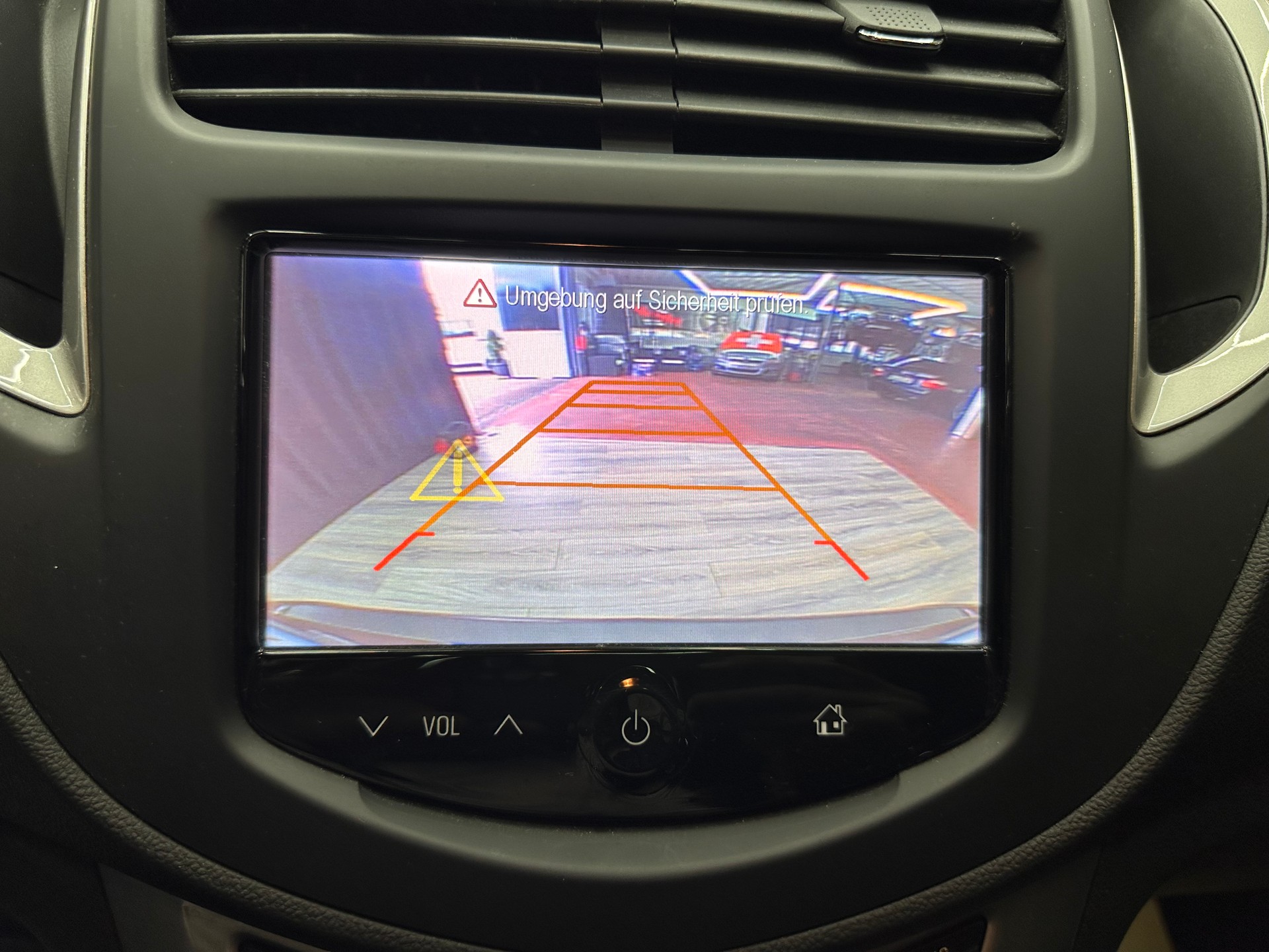 CHEVROLET Trax 1.7 VCDi LT 2WD Automatic-image-14