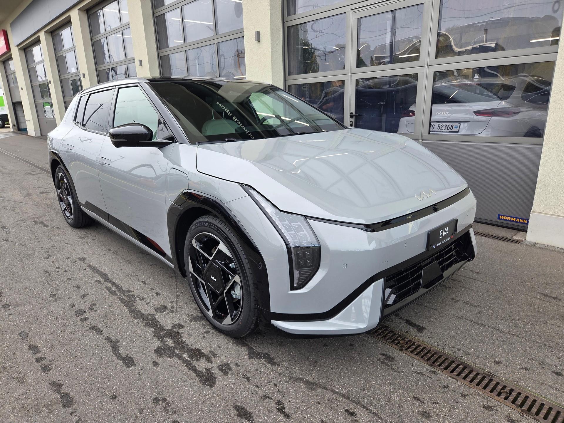 KIA EV4 81 kWh GT-Line-image-4