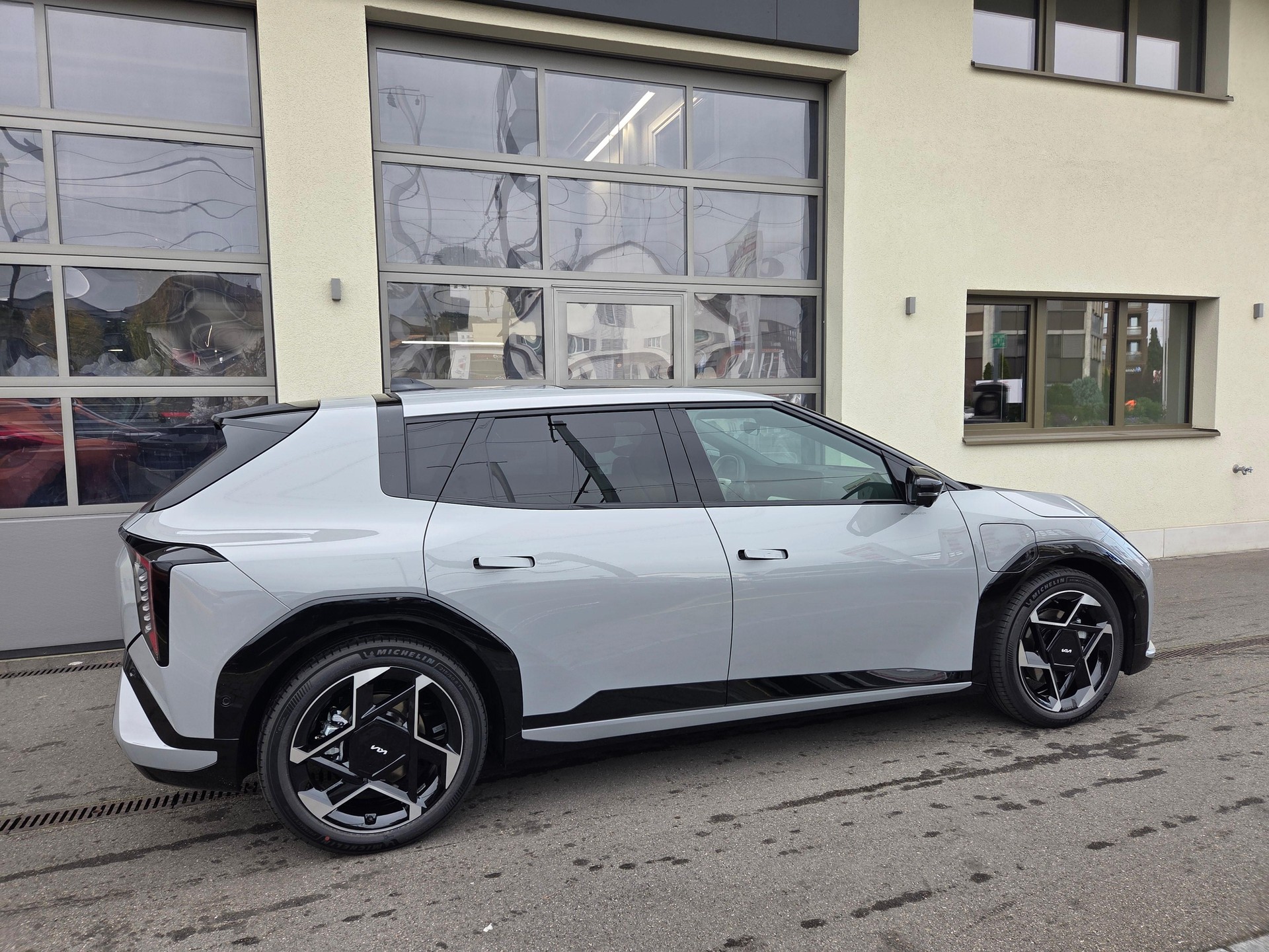 KIA EV4 81 kWh GT-Line-image-8