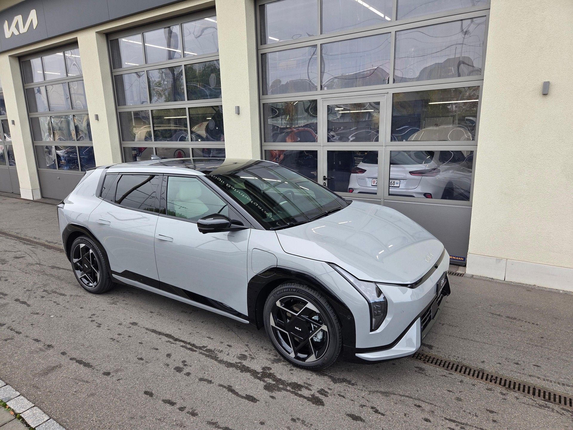 KIA EV4 81 kWh GT-Line-image-6