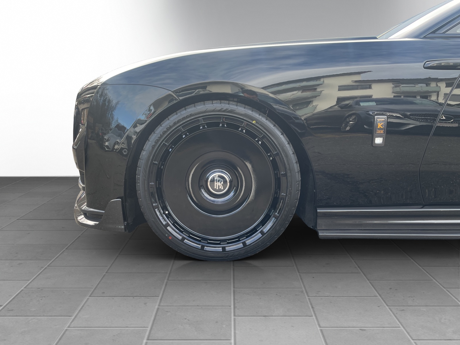 ROLLS-ROYCE * SPECTRE *** KEYVANY *** * 1 OF 20 * BLACK EDITION *-image-8