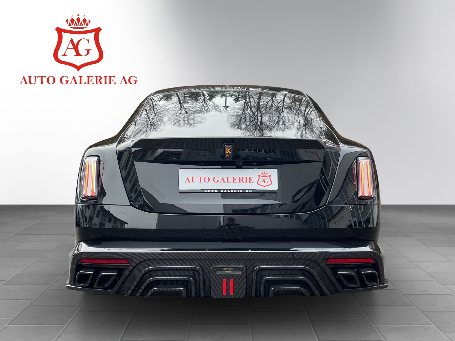 ROLLS-ROYCE * SPECTRE *** KEYVANY *** * 1 OF 20 * BLACK EDITION *-showroom-element-3