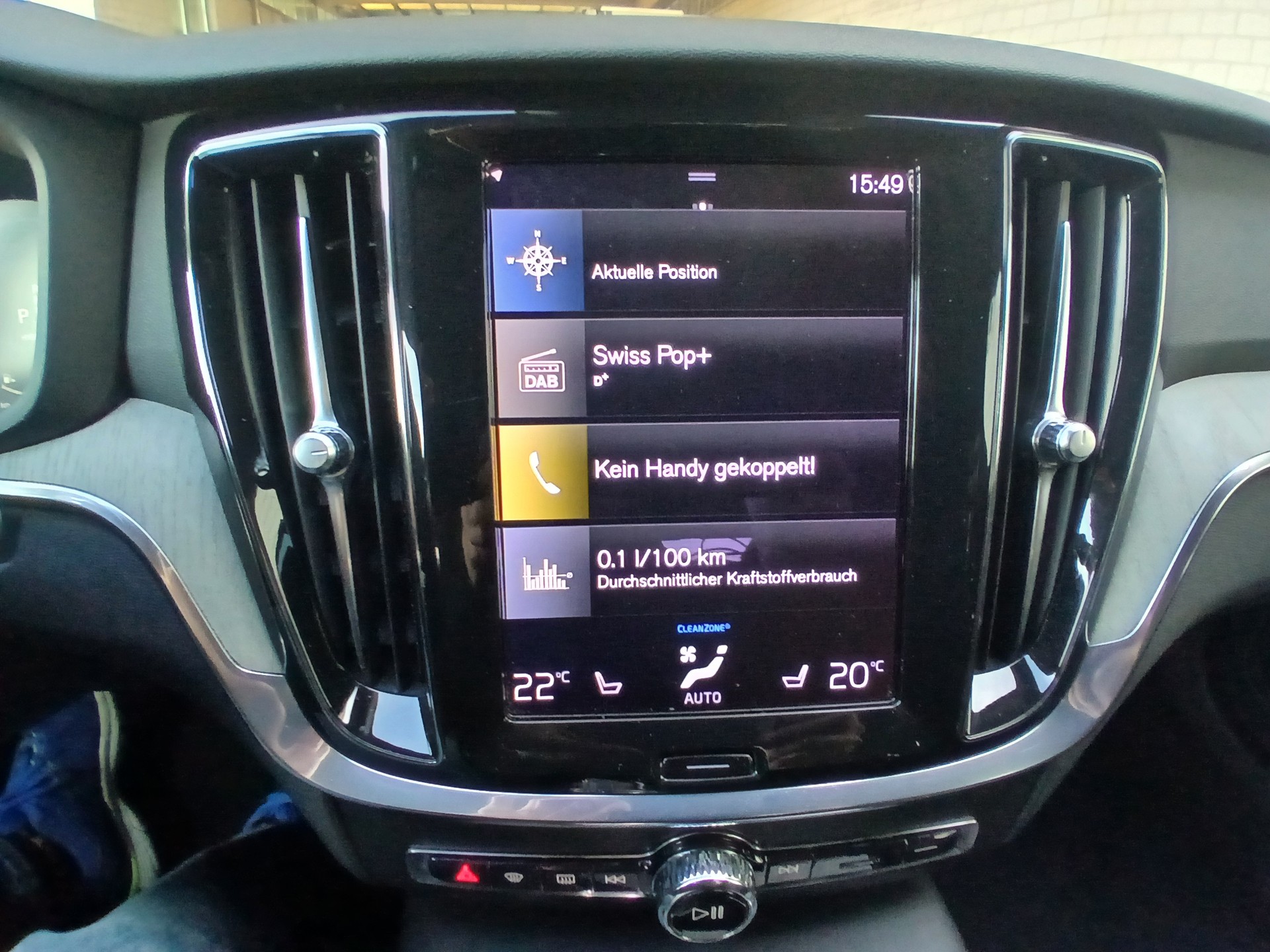 VOLVO V60 T6 eAWD Twin Engine Inscription Geartronic-image-9