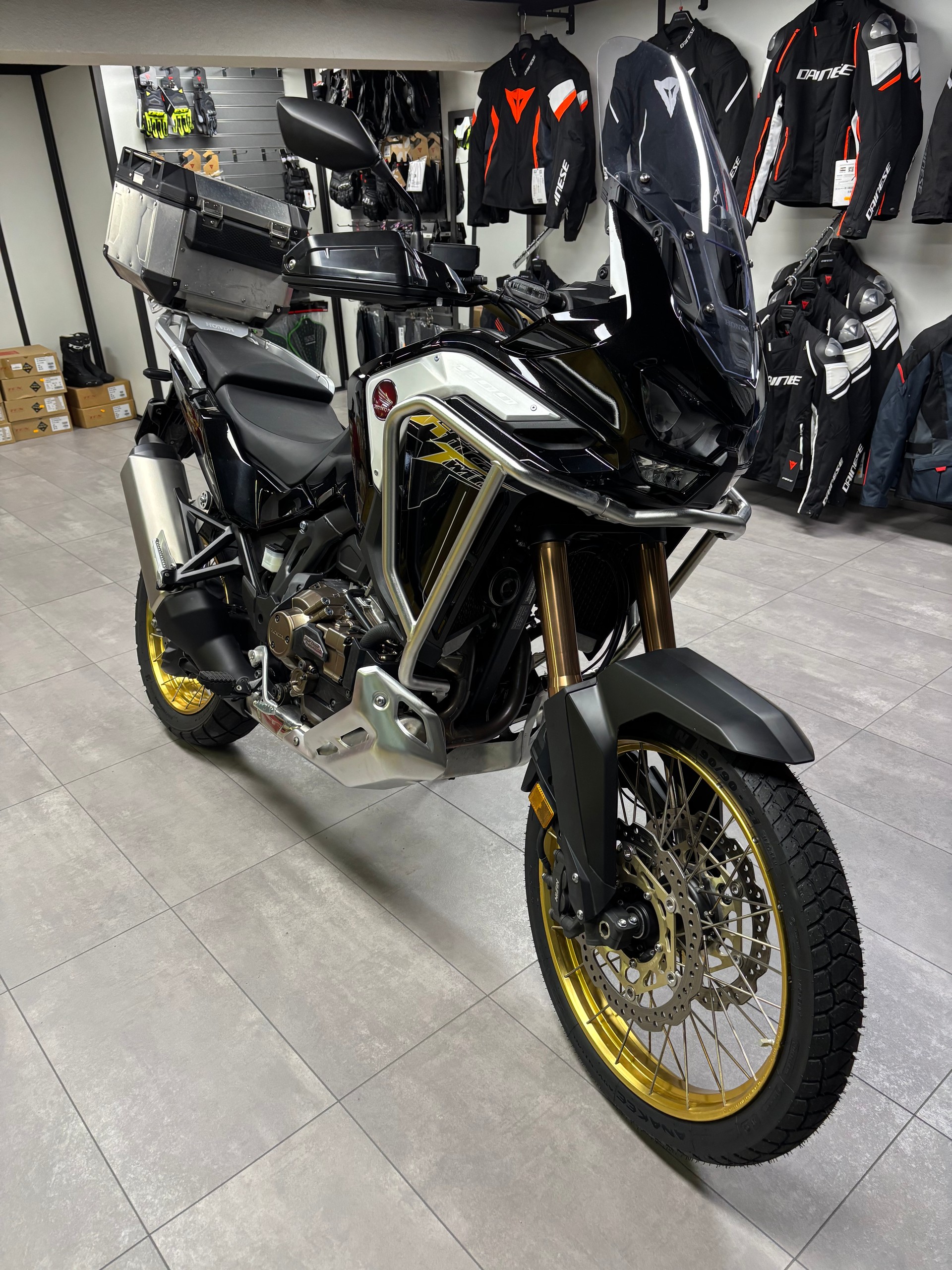 HONDA CRF 1100 DCT Africa Twin Adventure-image-2