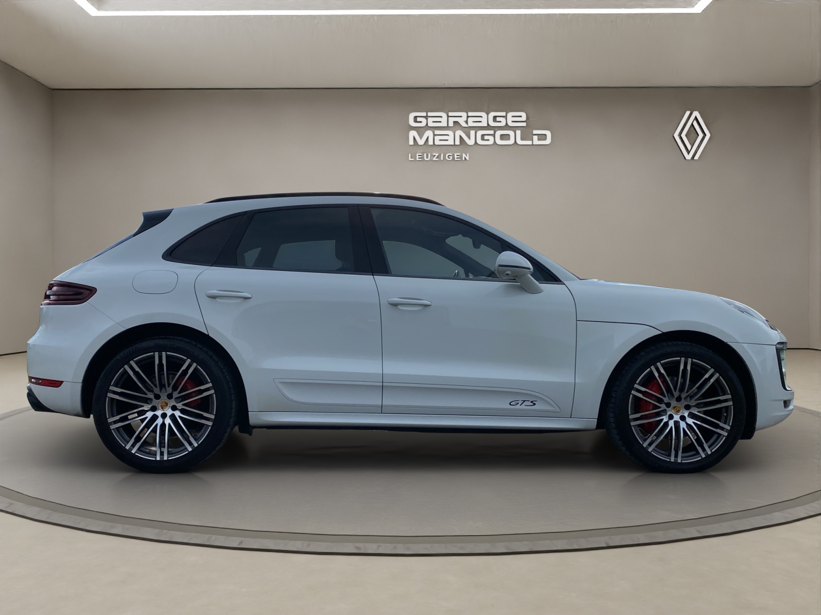 PORSCHE Macan GTS PDK-image-5