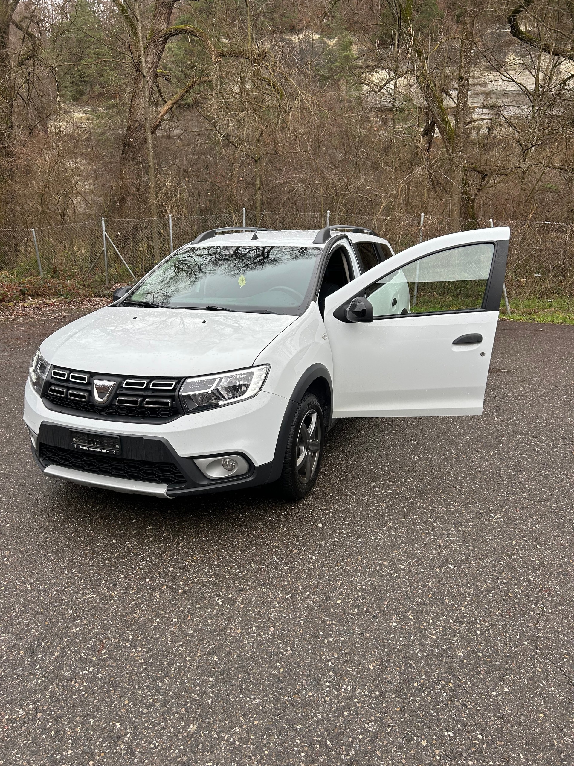 DACIA Logan MCV TCe 90 Stepway Easy-R-image-4
