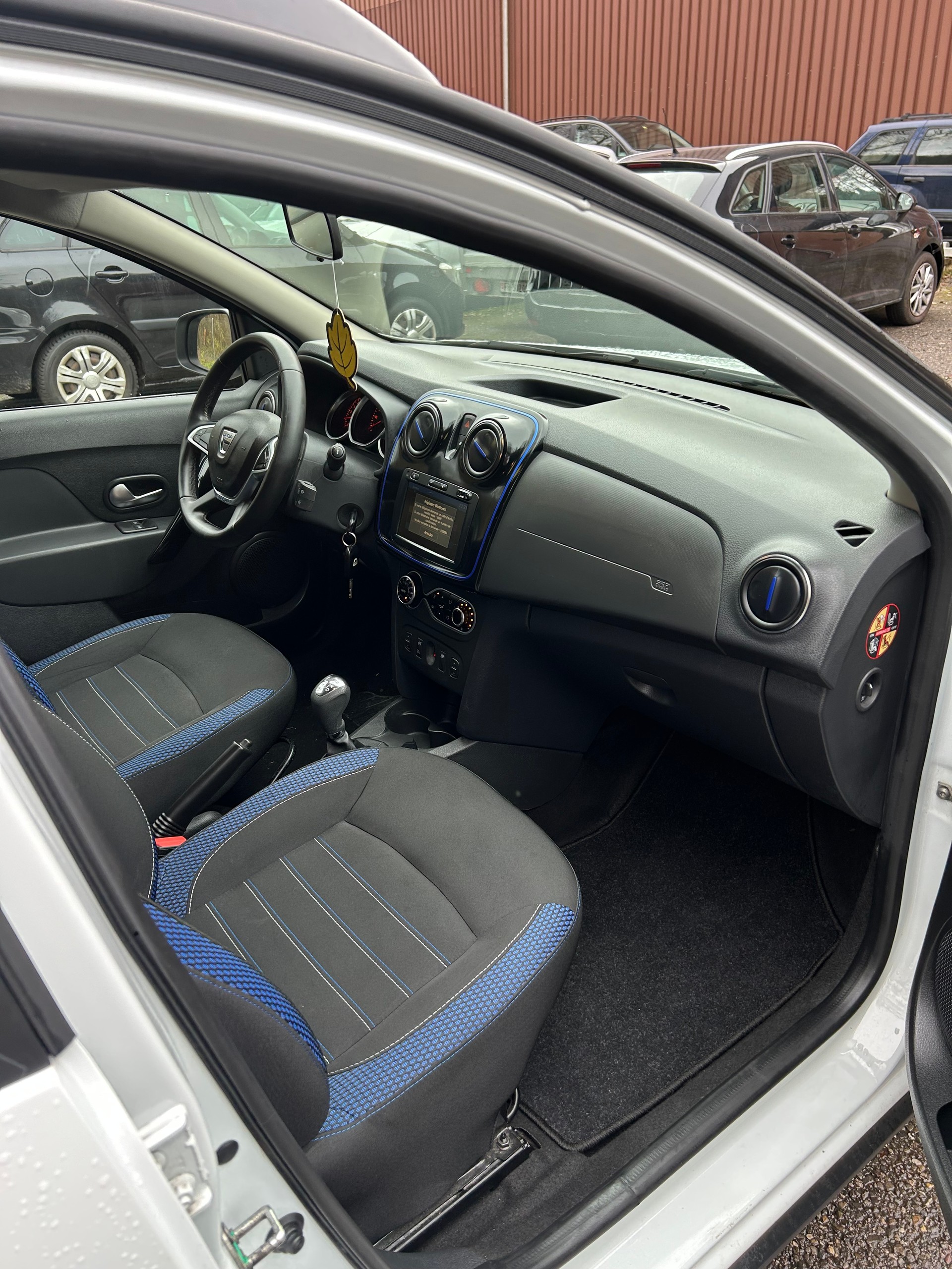 DACIA Logan MCV TCe 90 Stepway Easy-R-image-7