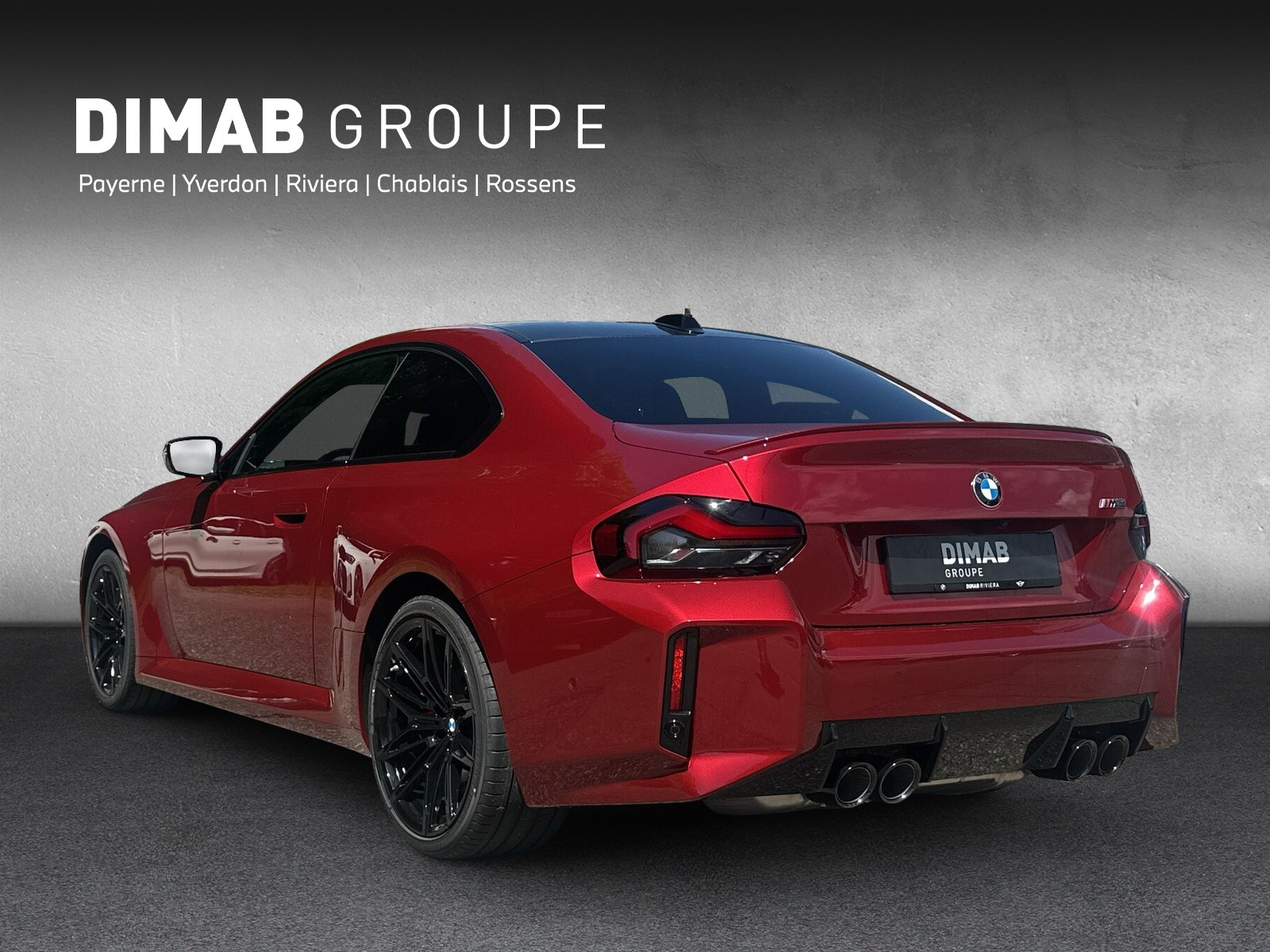 BMW M2 Steptronic-showroom-element-2
