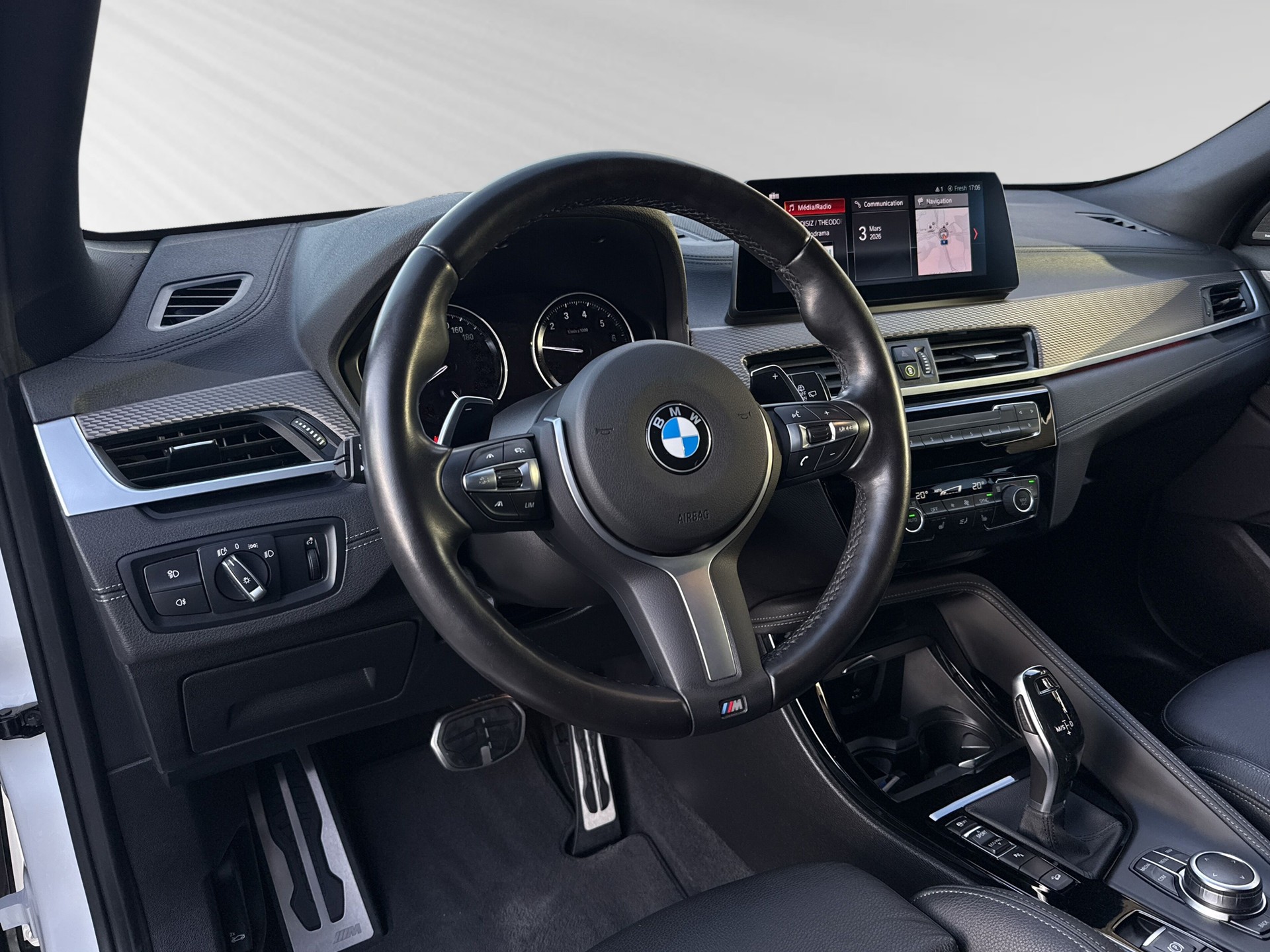 BMW X2 M35i Steptronic-showroom-element-3