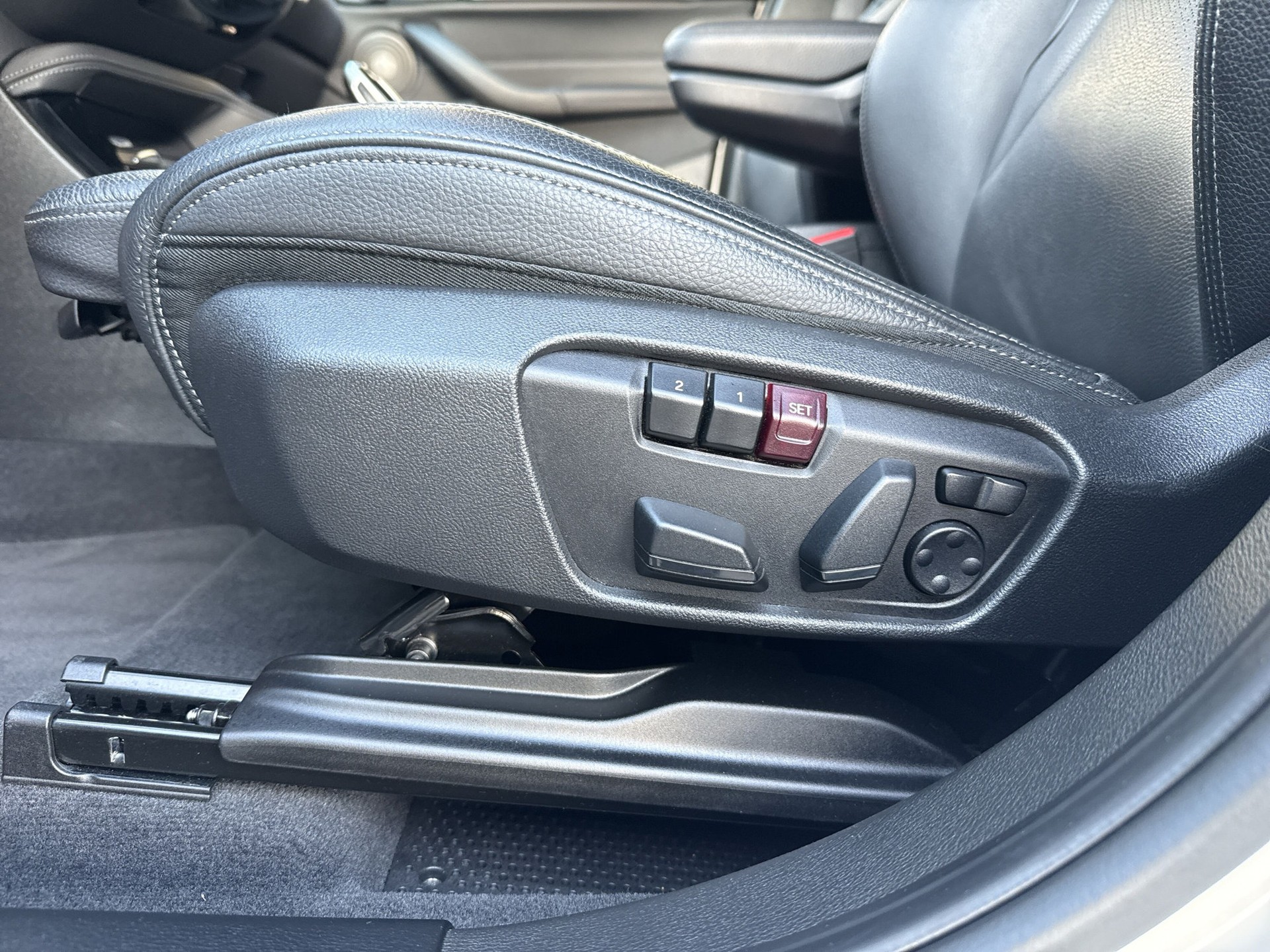 BMW X2 M35i Steptronic-image-18